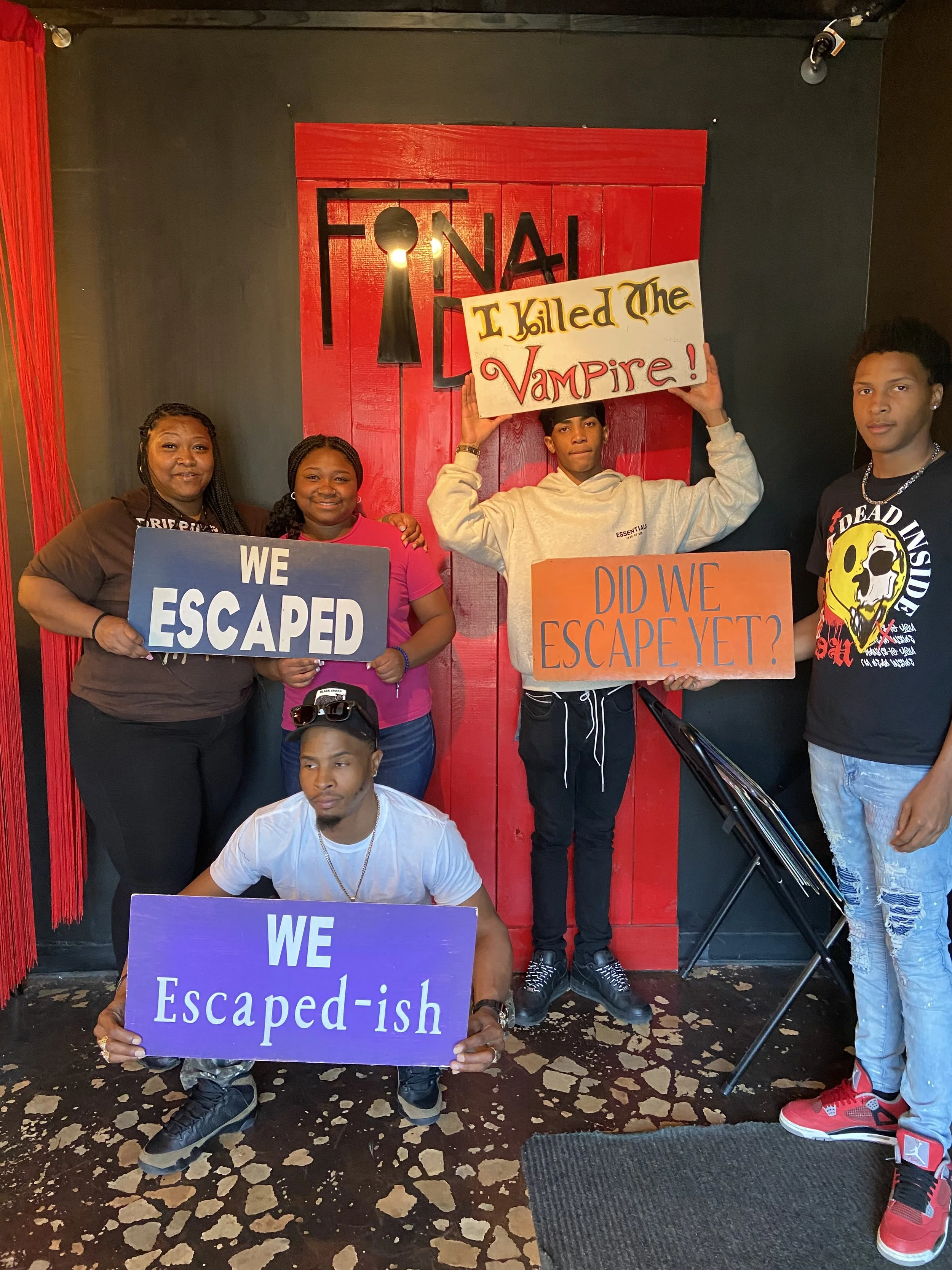 the-final-door-escape-room-columbia-sc-team-photos-3-28-25 (2).JPG