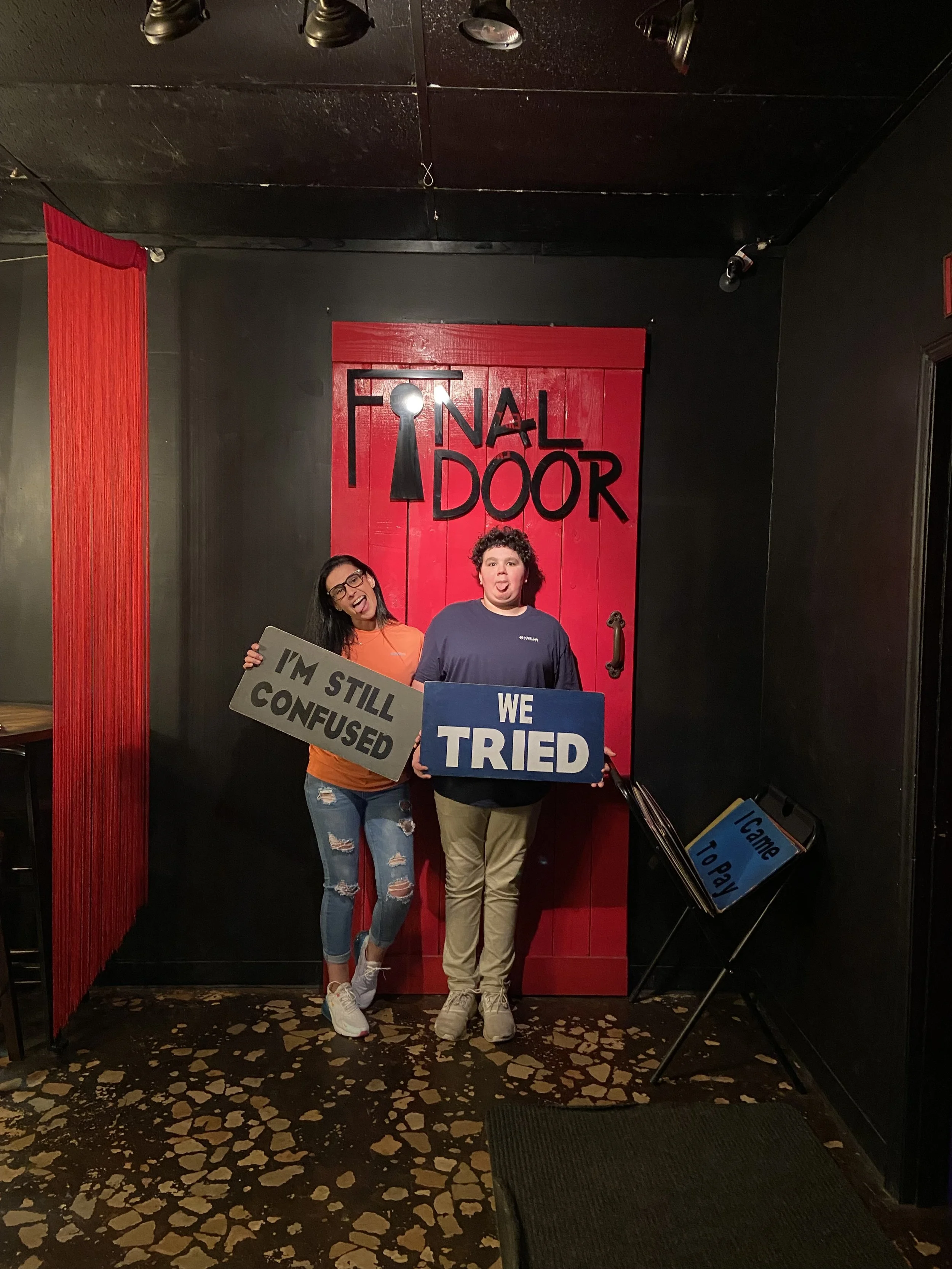 the-final-door-escape-room-columbia-sc-team-photos-3-28-25 (4).JPG