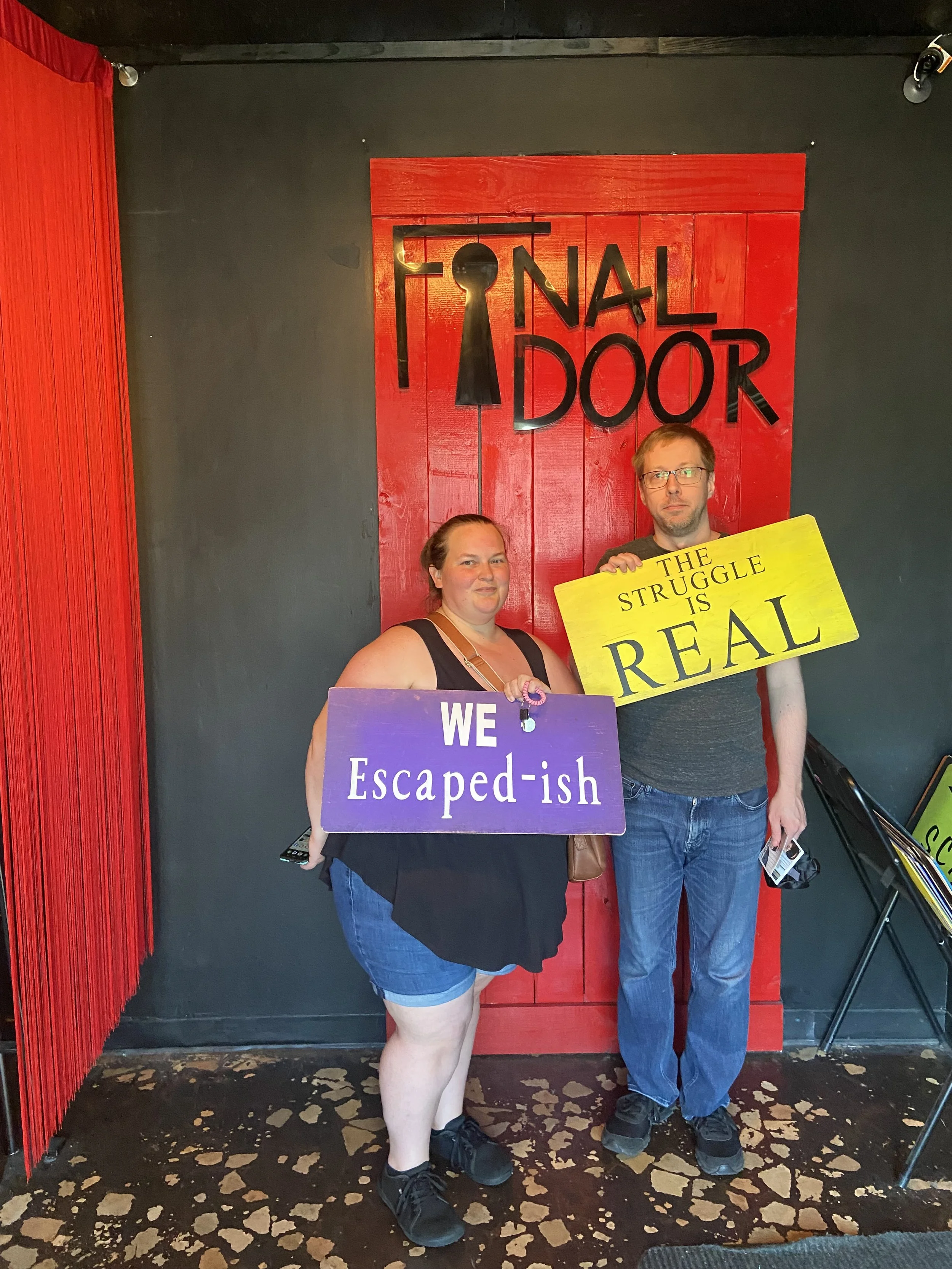 the-final-door-escape-room-columbia-sc-team-photos-4-19-25 (5).JPG