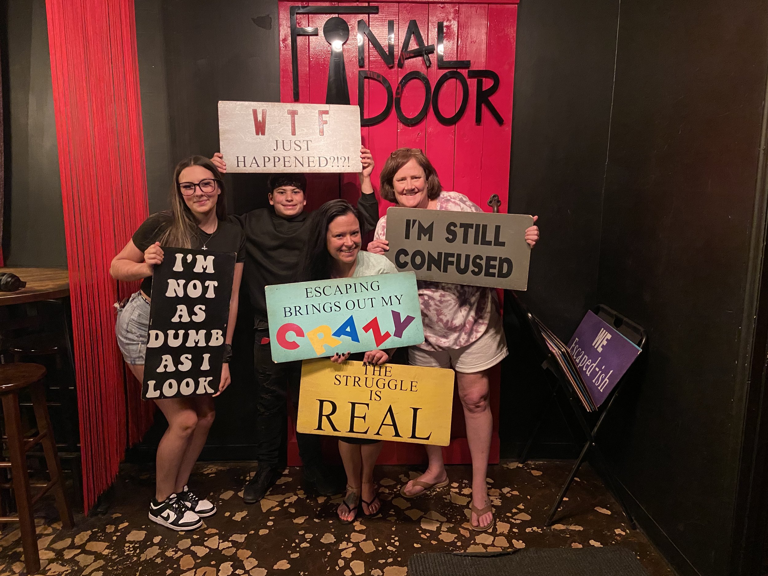 the-final-door-escape-room-columbia-sc-team-photos-4-19-25 (13).JPG