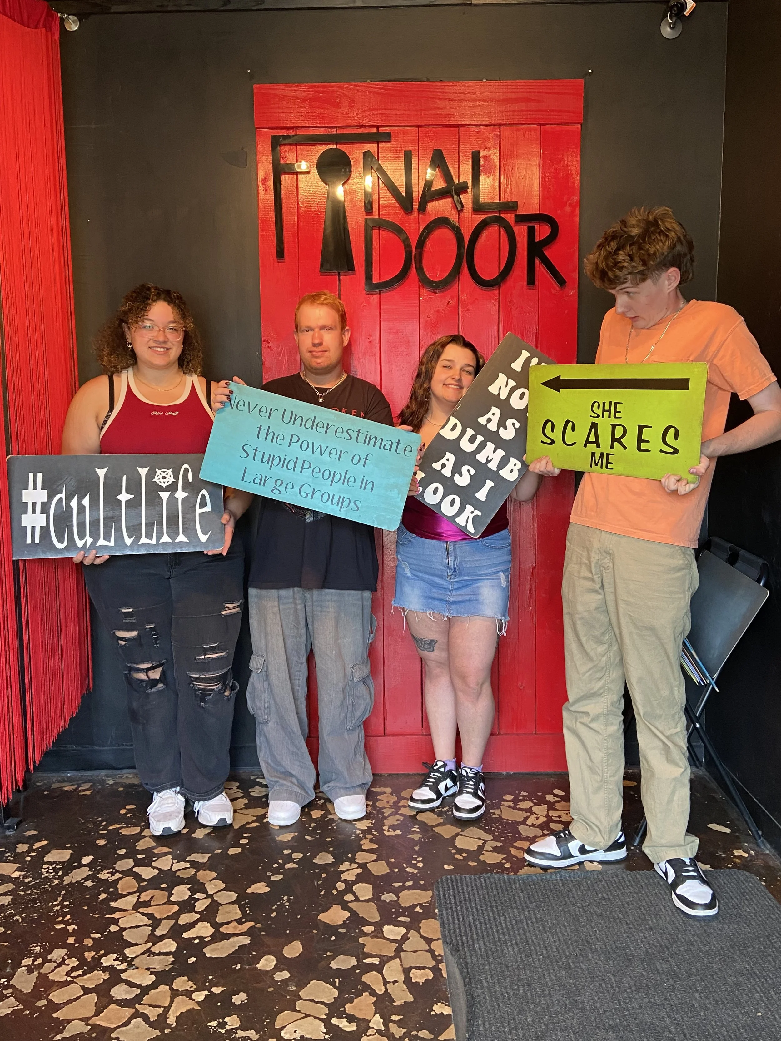 the-final-door-escape-room-columbia-sc-team-photos-4-20-25 (2).JPG