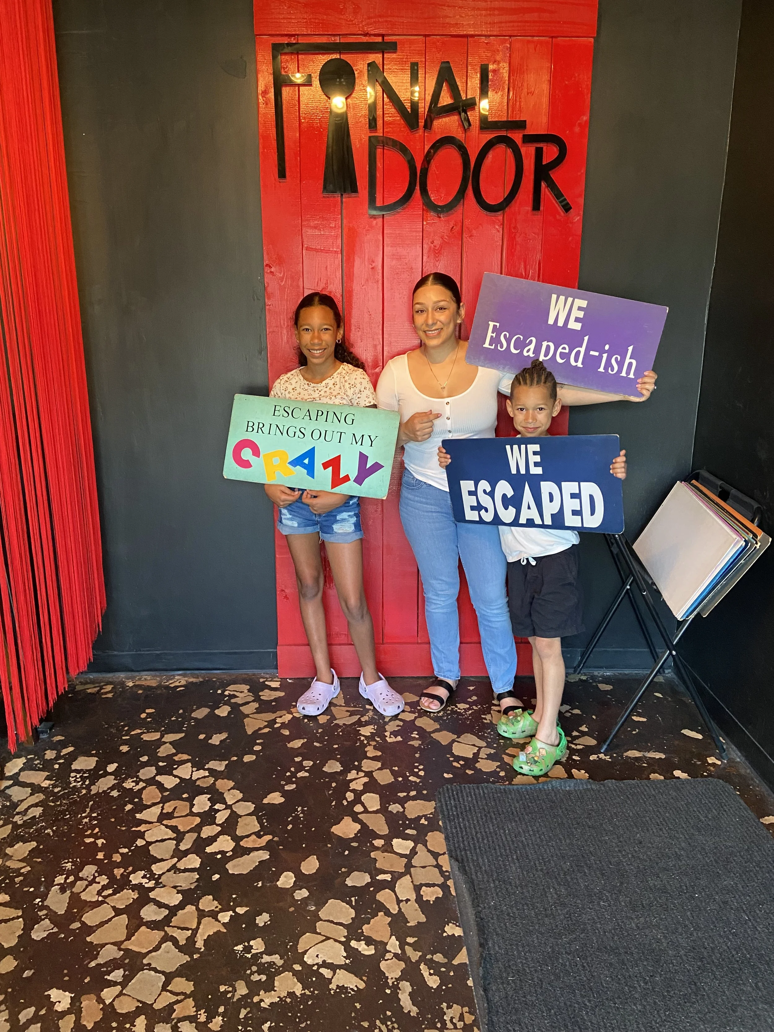 the-final-door-escape-room-columbia-sc-team-photos-5-4-25 (6).JPG