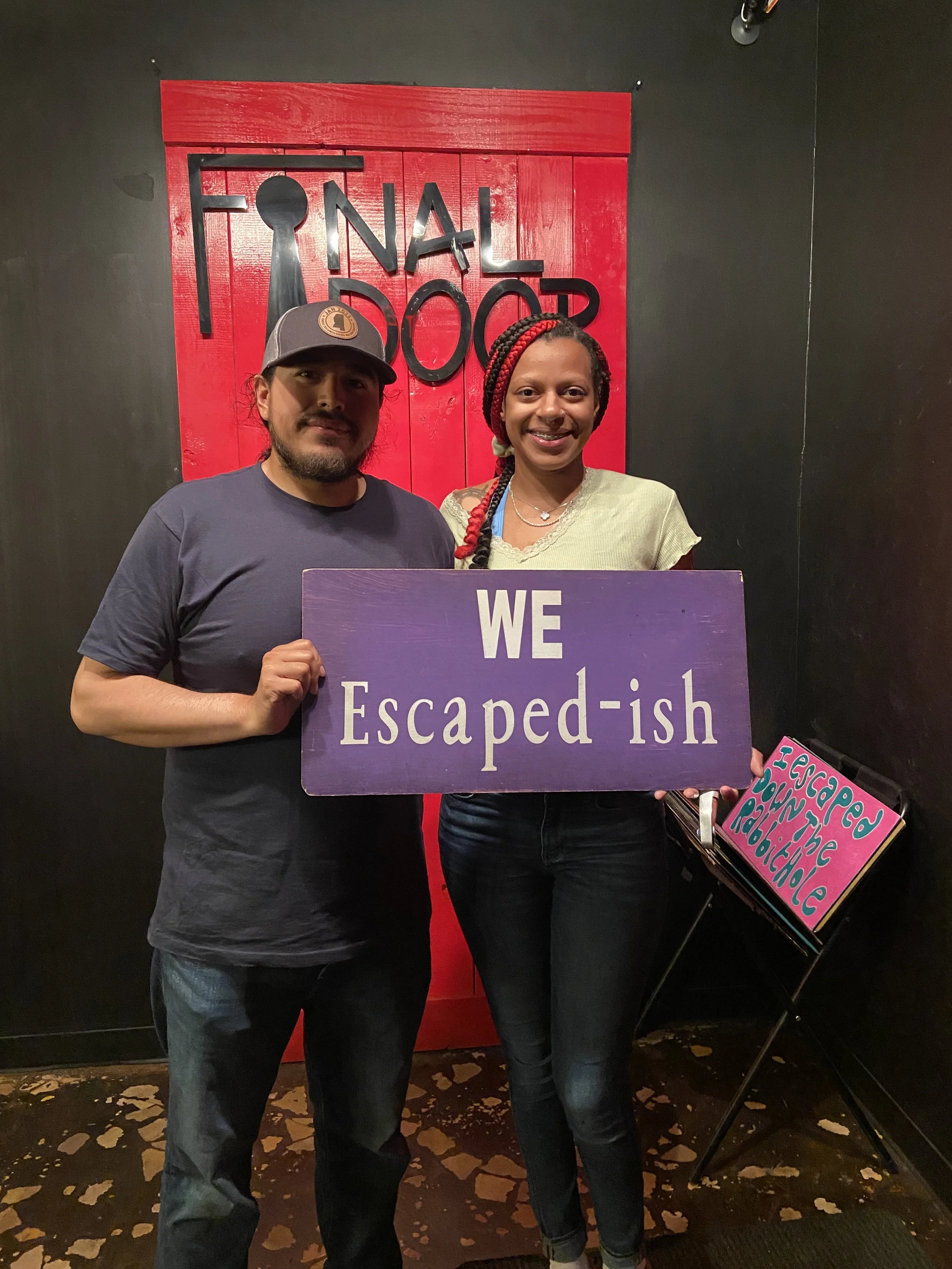 the-final-door-escape-room-columbia-sc-team-photos-5-10-25 (8).JPG