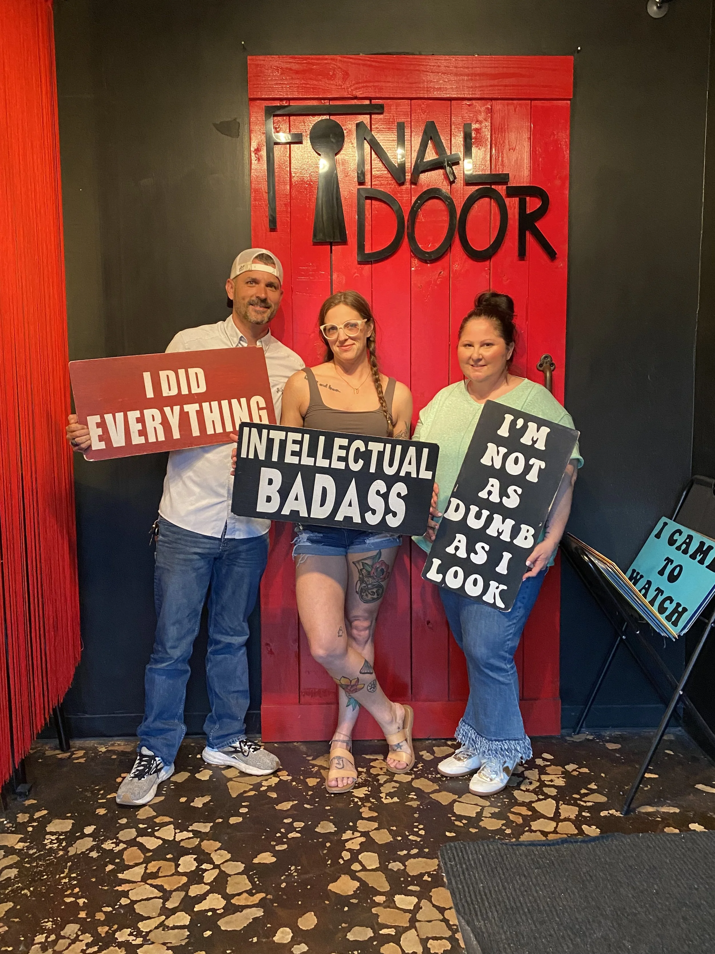the-final-door-escape-room-columbia-sc-team-photos-5-31 -25 (13).JPG