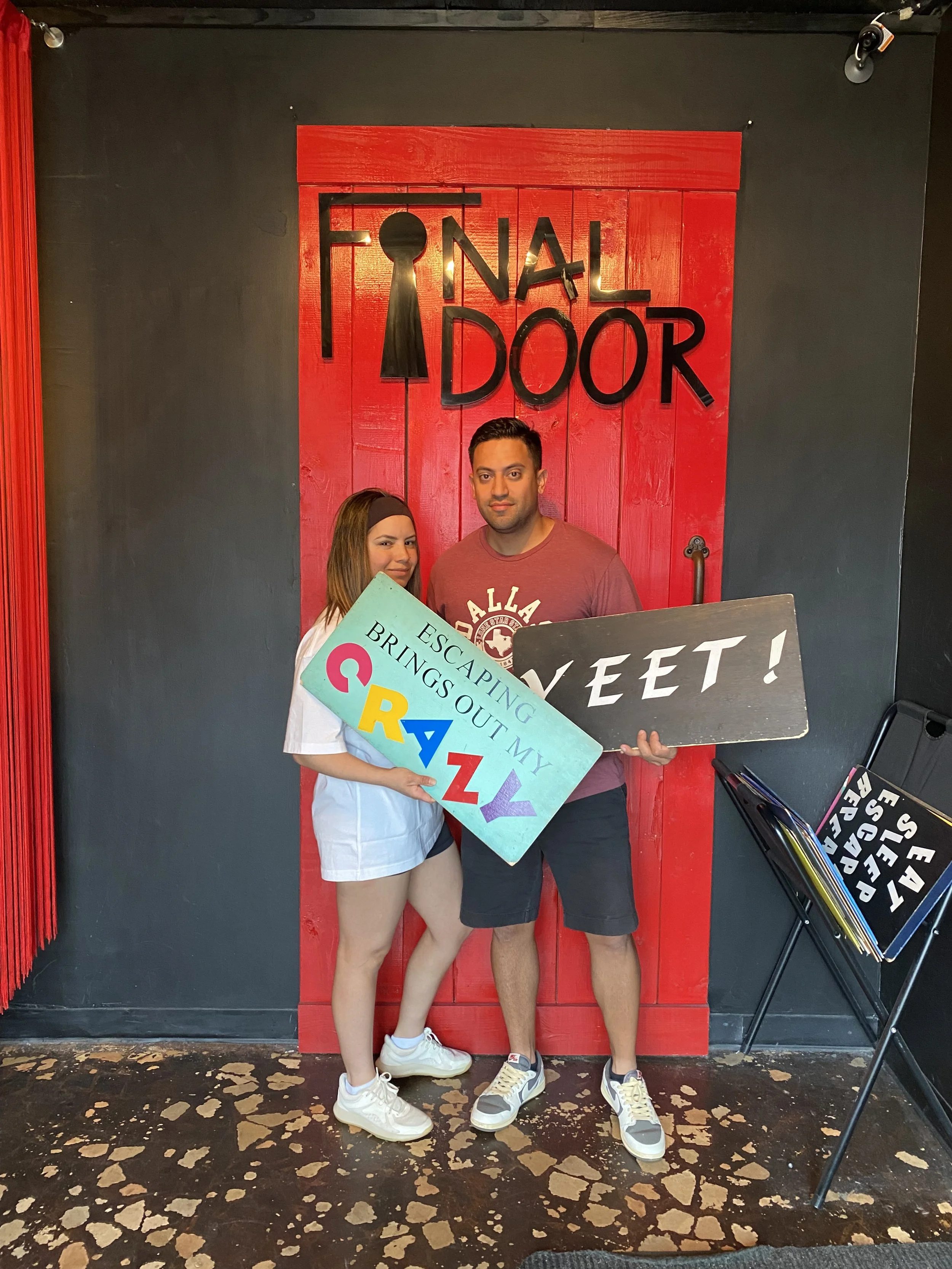 the-final-door-escape-room-columbia-sc-team-photos-6-1-25 (5).JPG