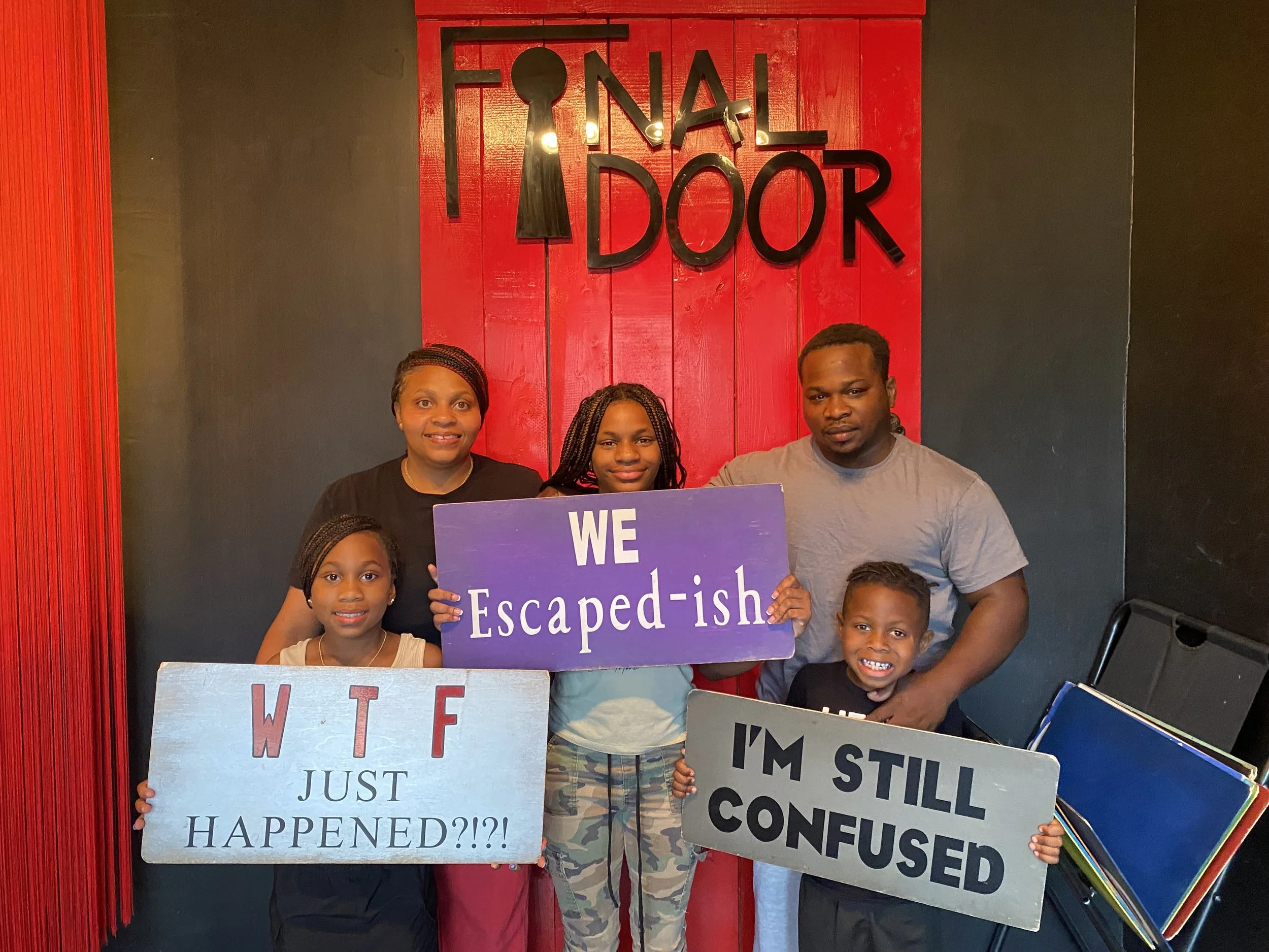 the-final-door-escape-room-columbia-sc-team-photos-6-11-25 (3).JPG
