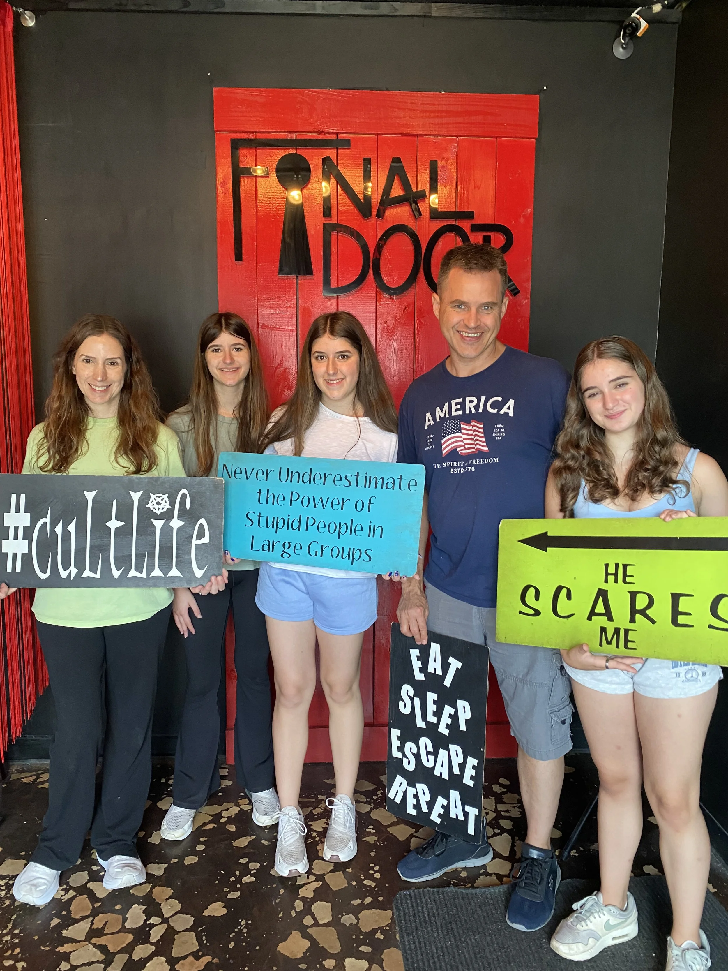 the-final-door-escape-room-columbia-sc-team-photos-07-04-25 (1).JPG