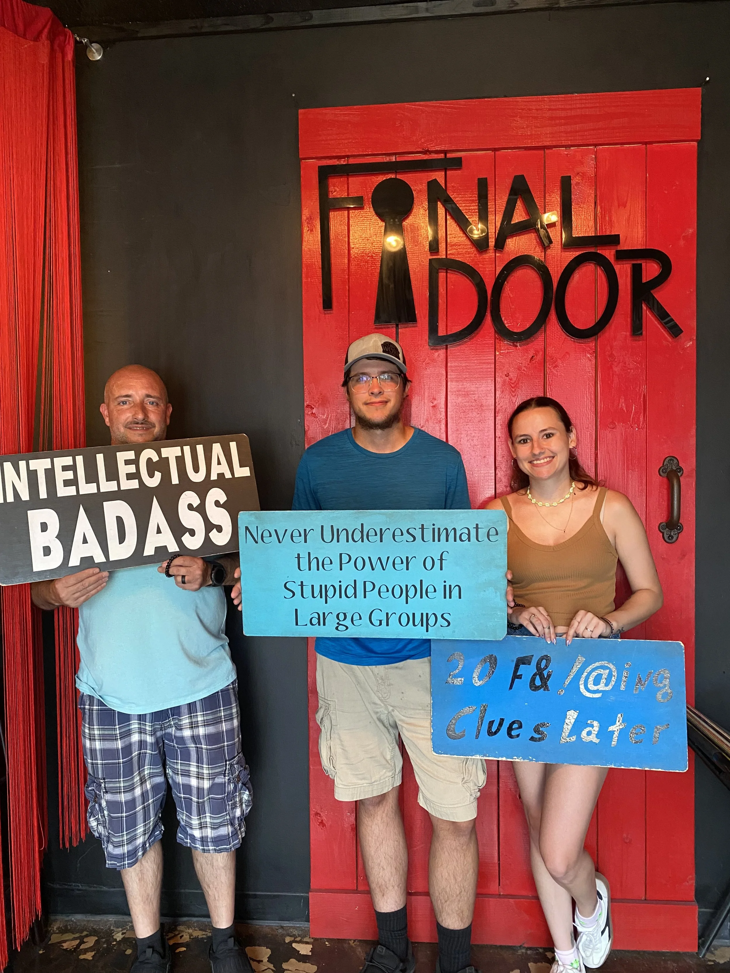 the-final-door-escape-room-columbia-sc-team-photos-07-05-25 (5).JPG