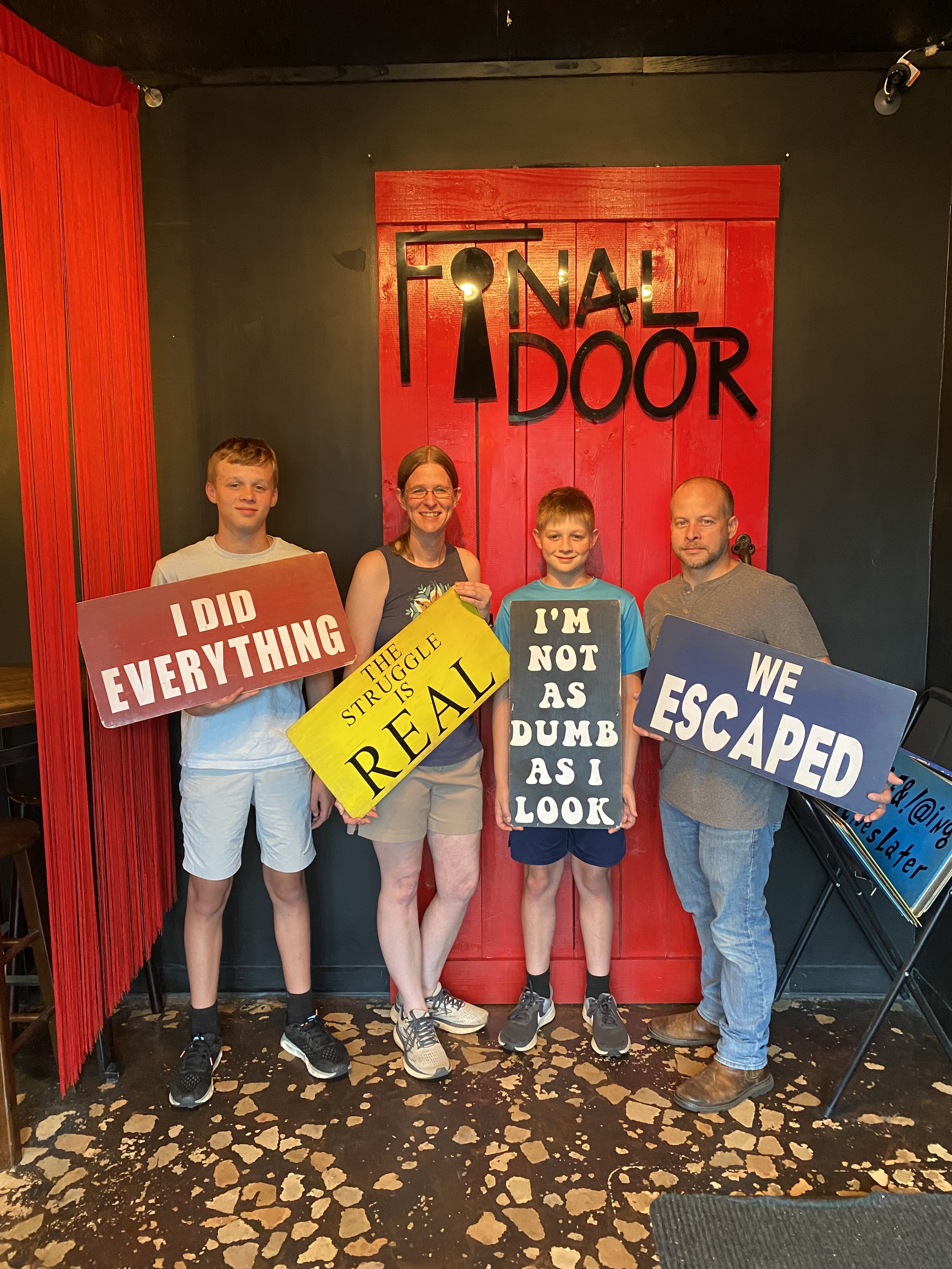the-final-door-escape-room-columbia-sc-team-photos-07-16-25 (7).JPG