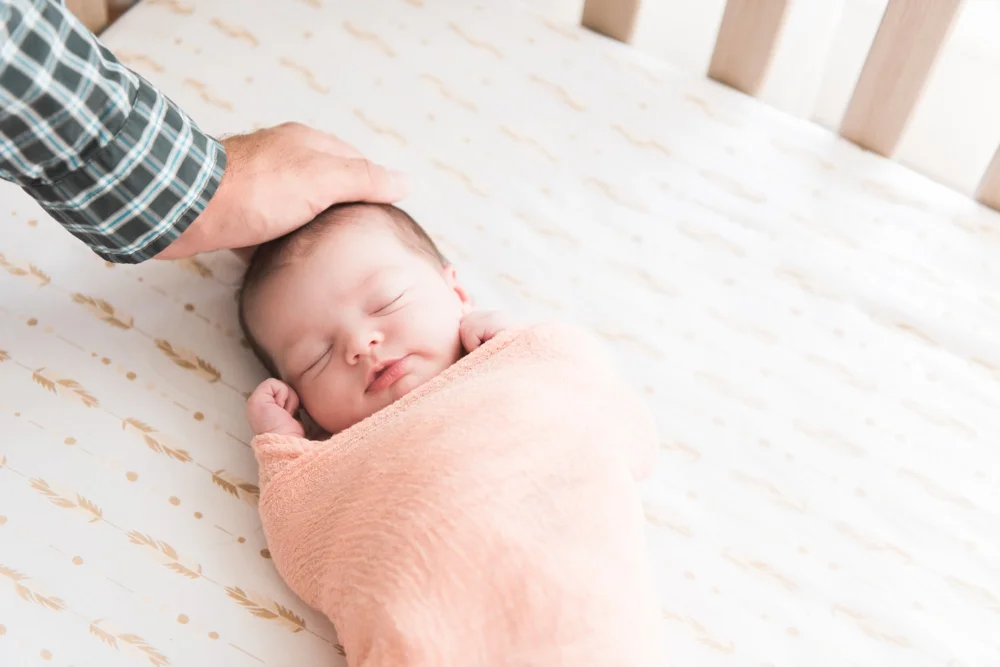 dubois newborn 23.jpg