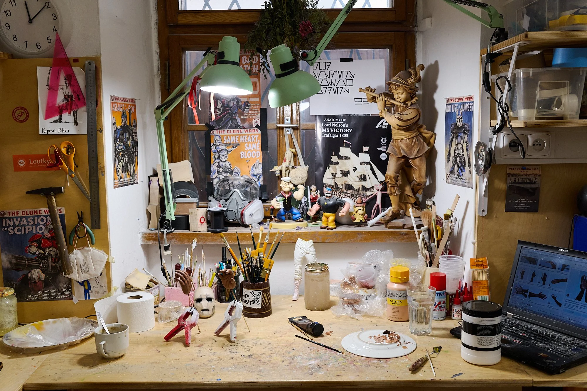  A work station at the Czech Marionettes store. 