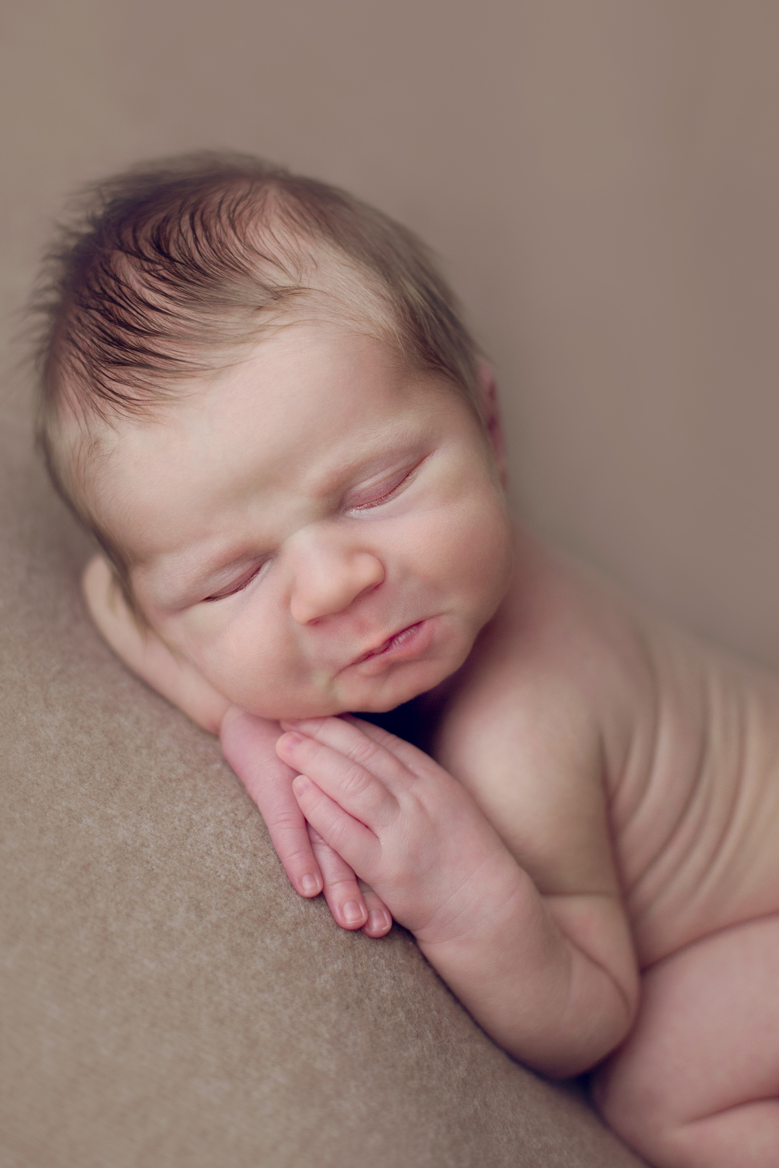 buckley newborn -19.jpg