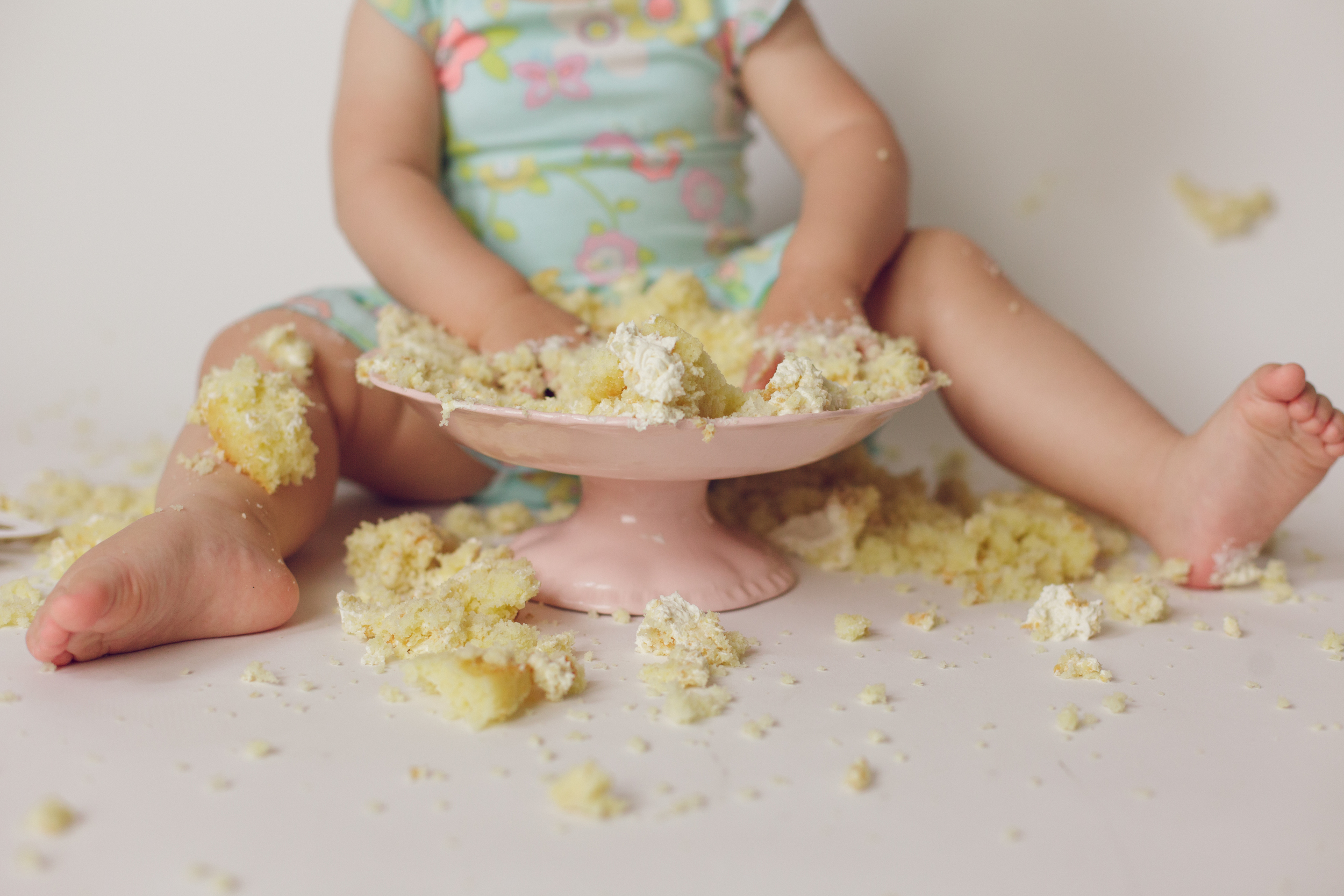 olivia cake smash -48.jpg