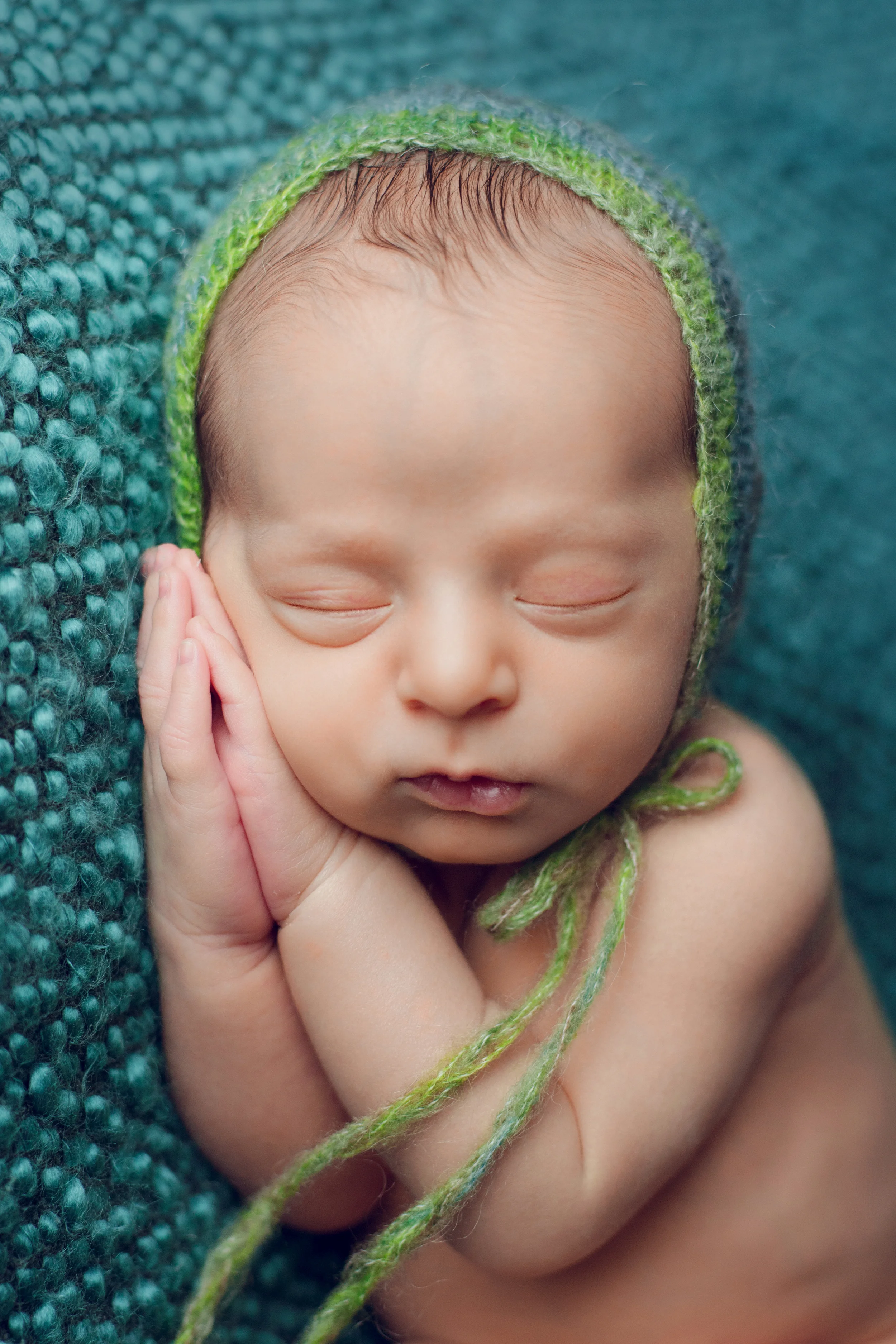 aaron newborn -28.jpg