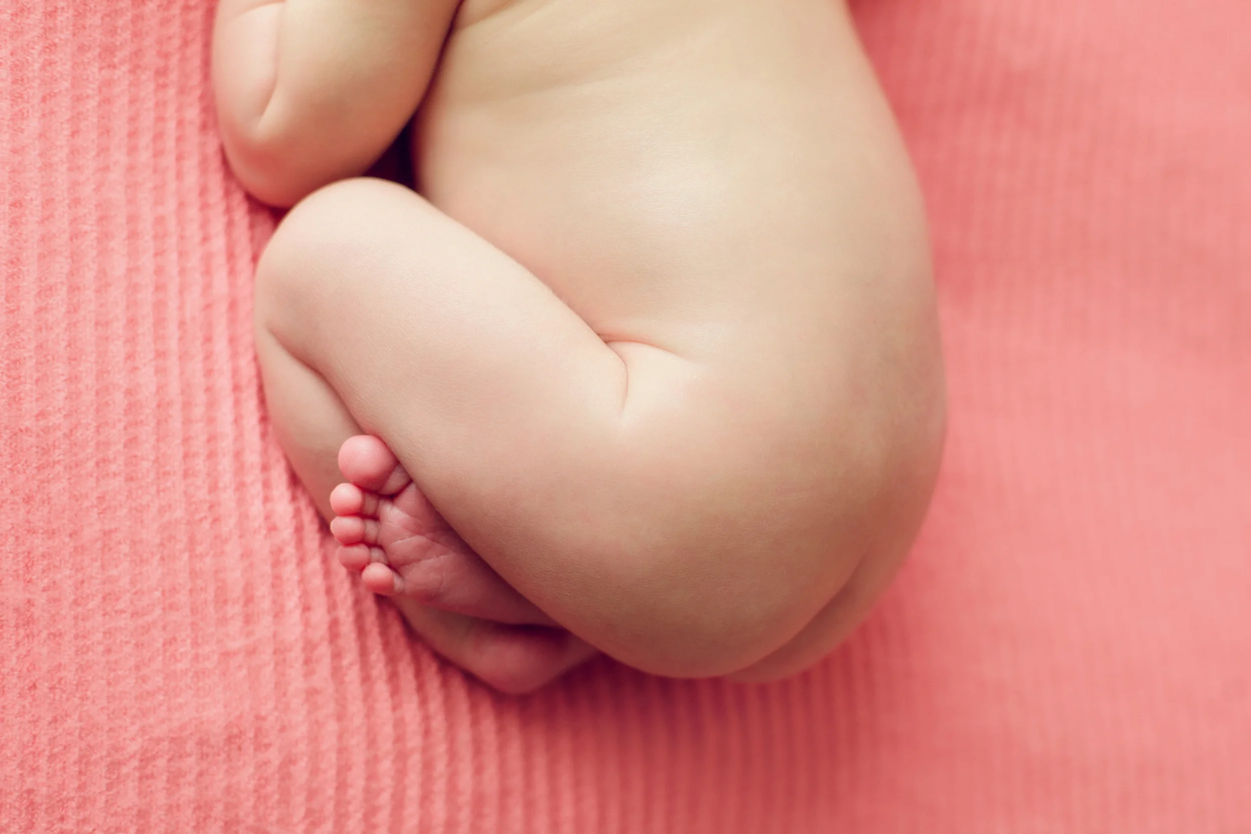 newborn clara (62).jpg