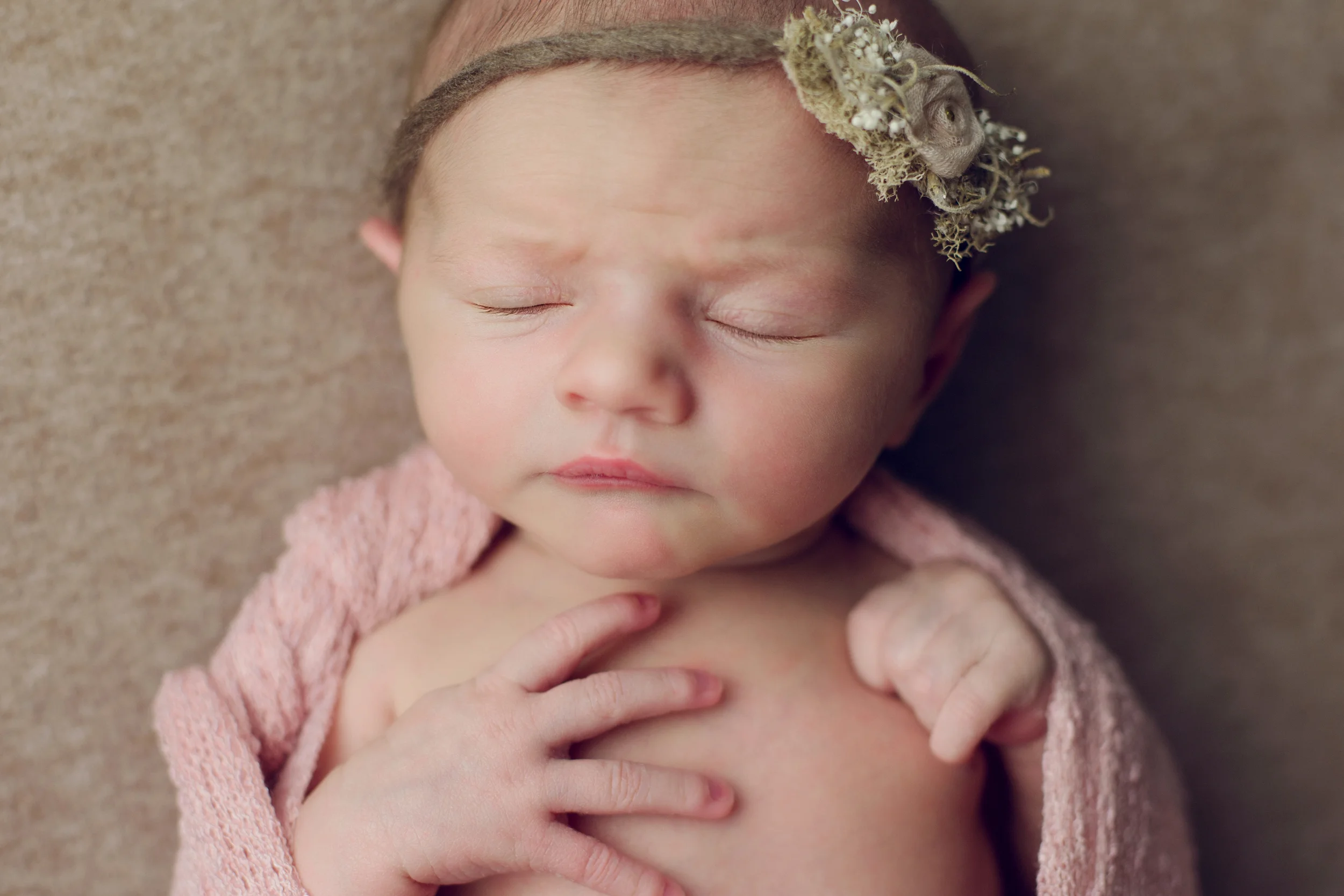 newborn clara (76).jpg