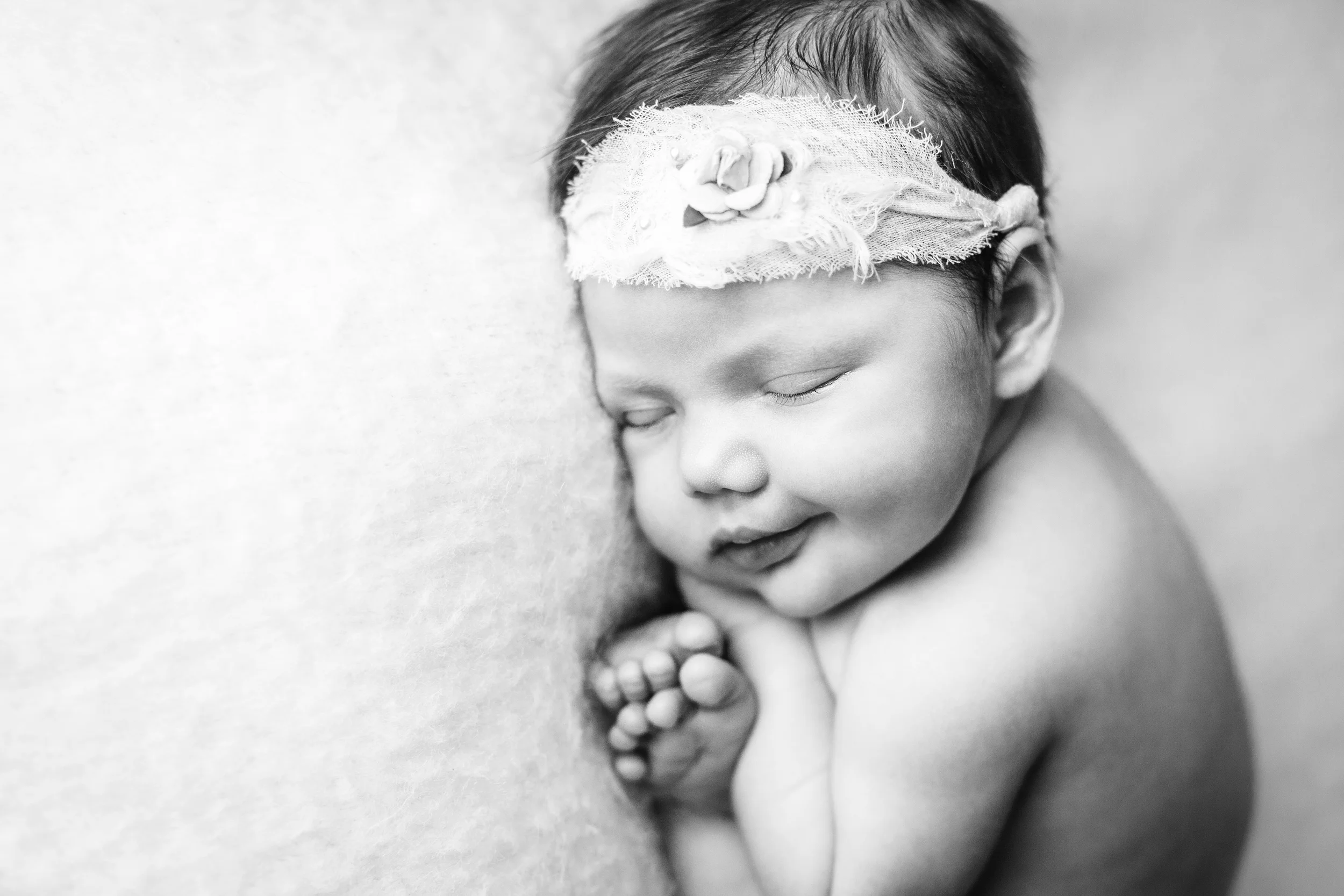 mackenzie newborn (13).jpg