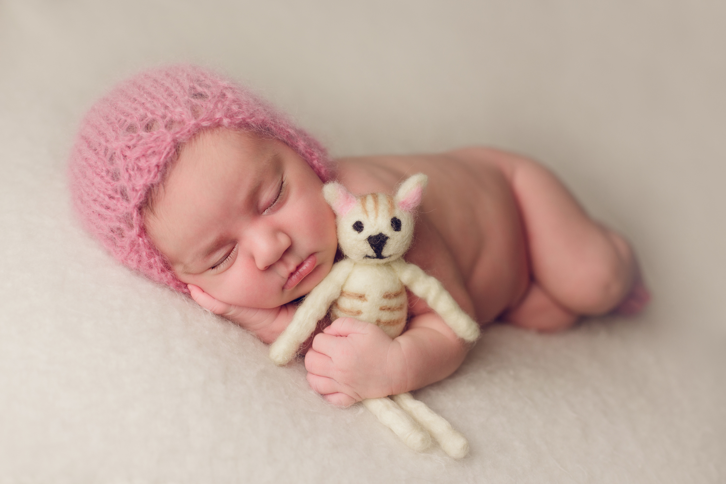 ruby newborn  (31).jpg