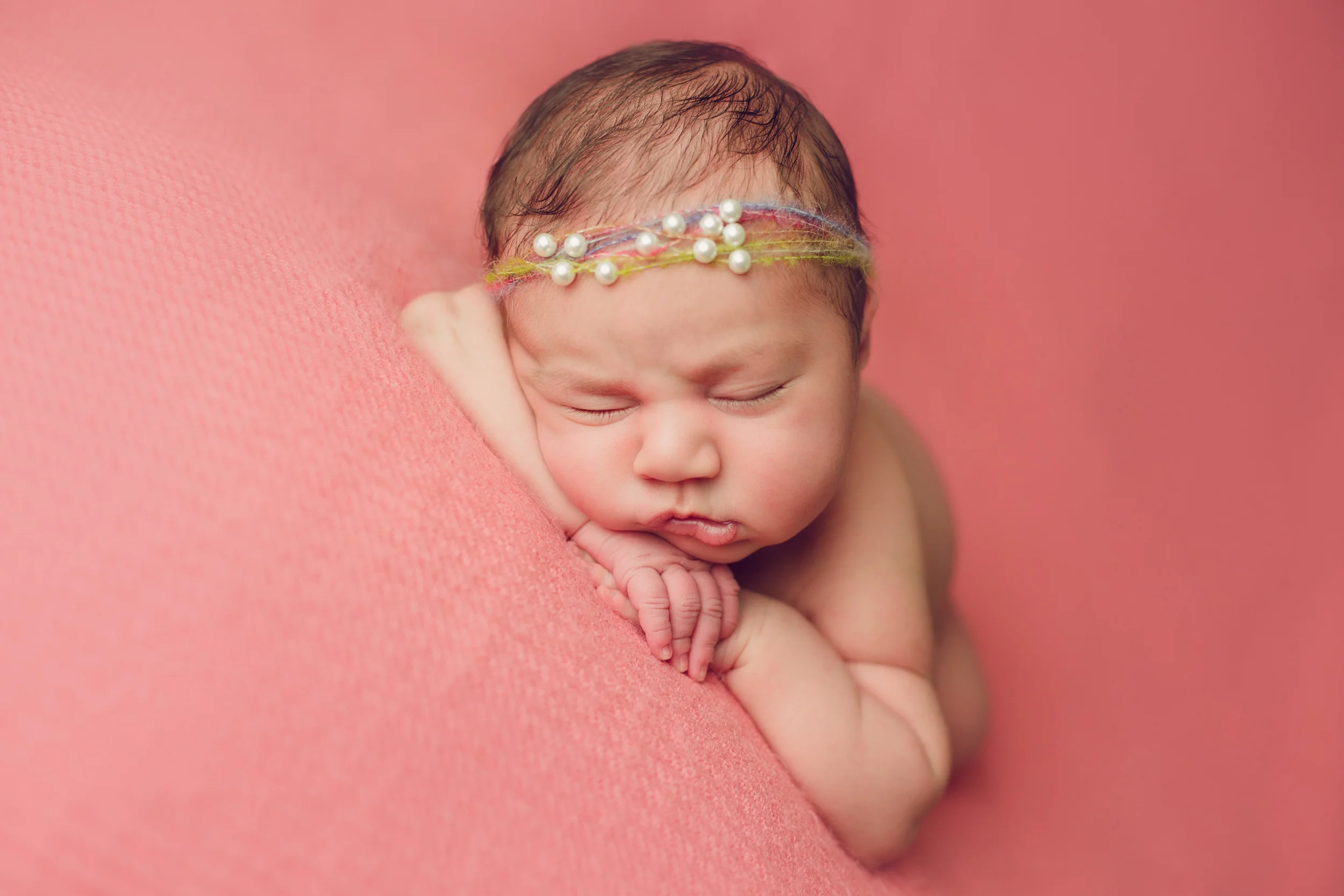 ruby newborn (34).jpg