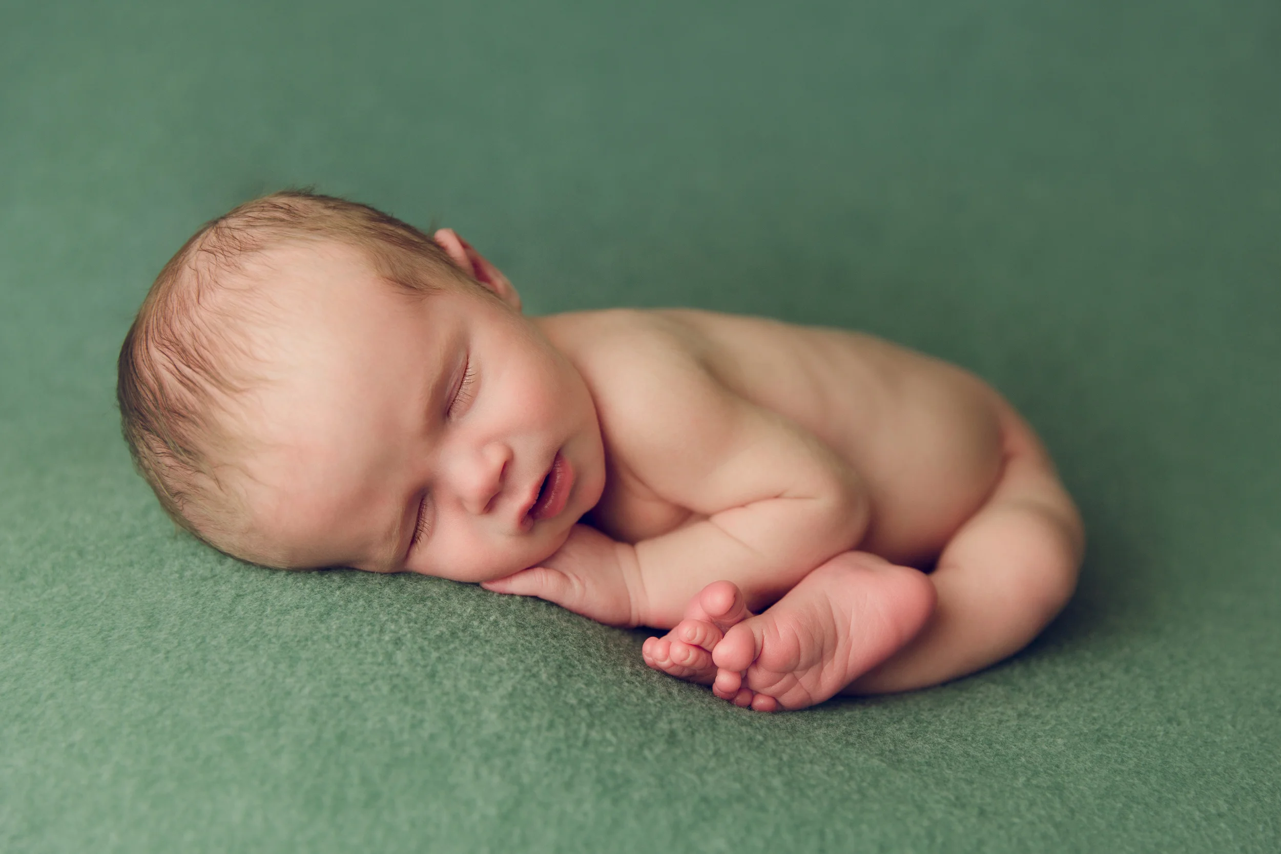 charlie newborn (7).jpg