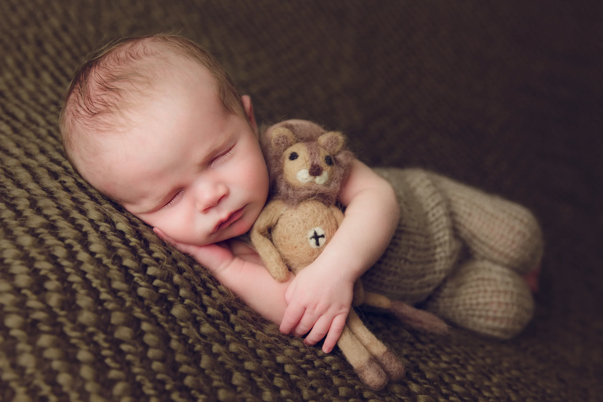 charlie newborn (20).jpg