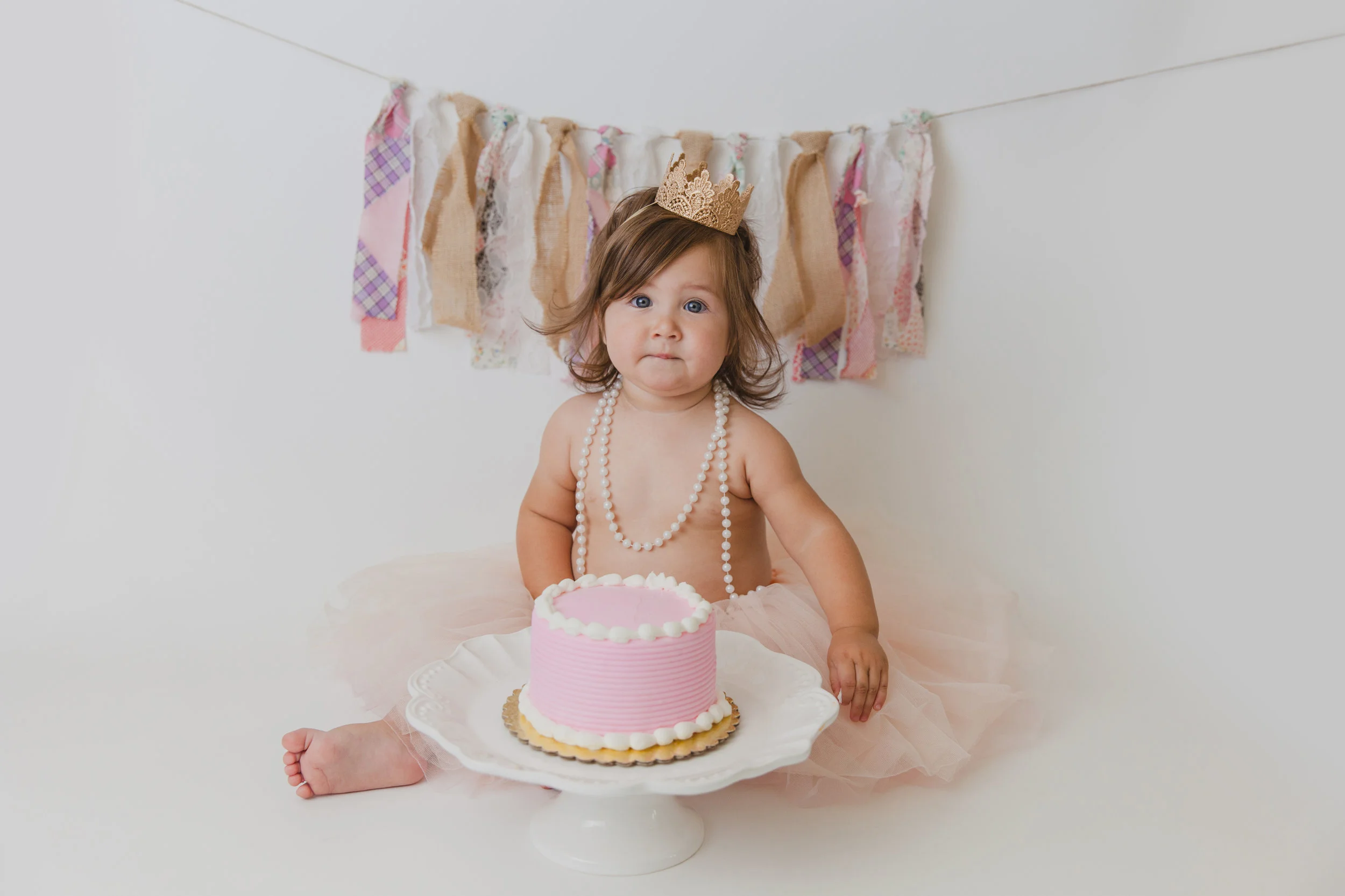 evelyn cake smash -25.jpg