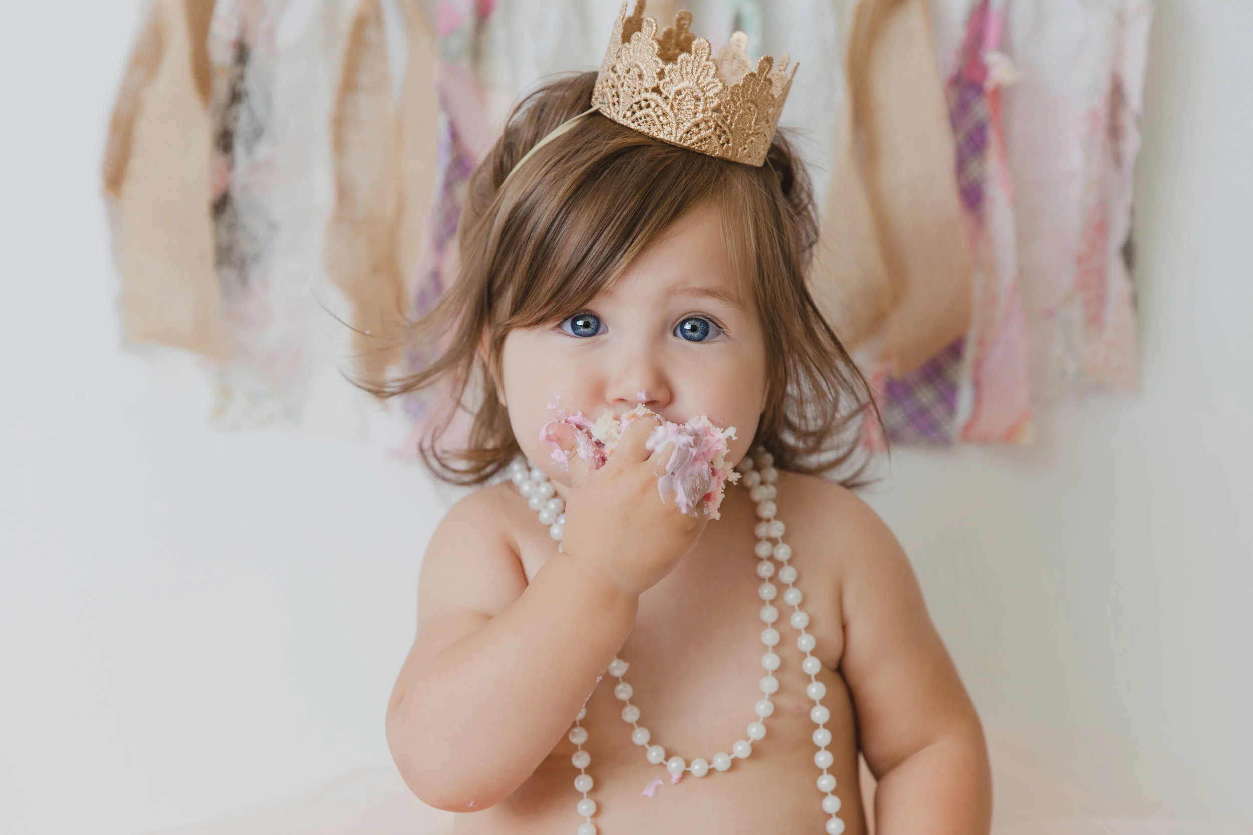evelyn cake smash -52.jpg