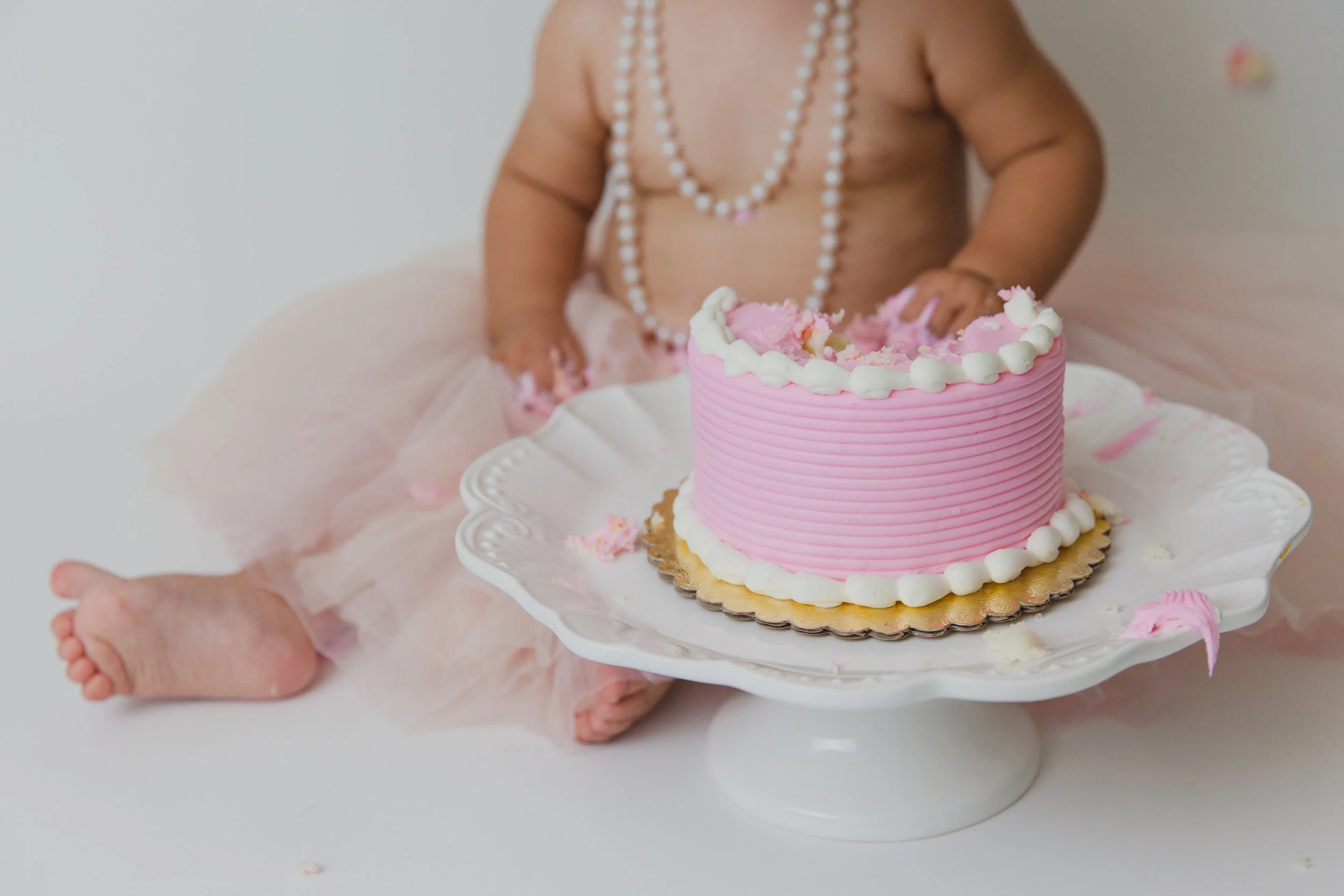 evelyn cake smash -58.jpg