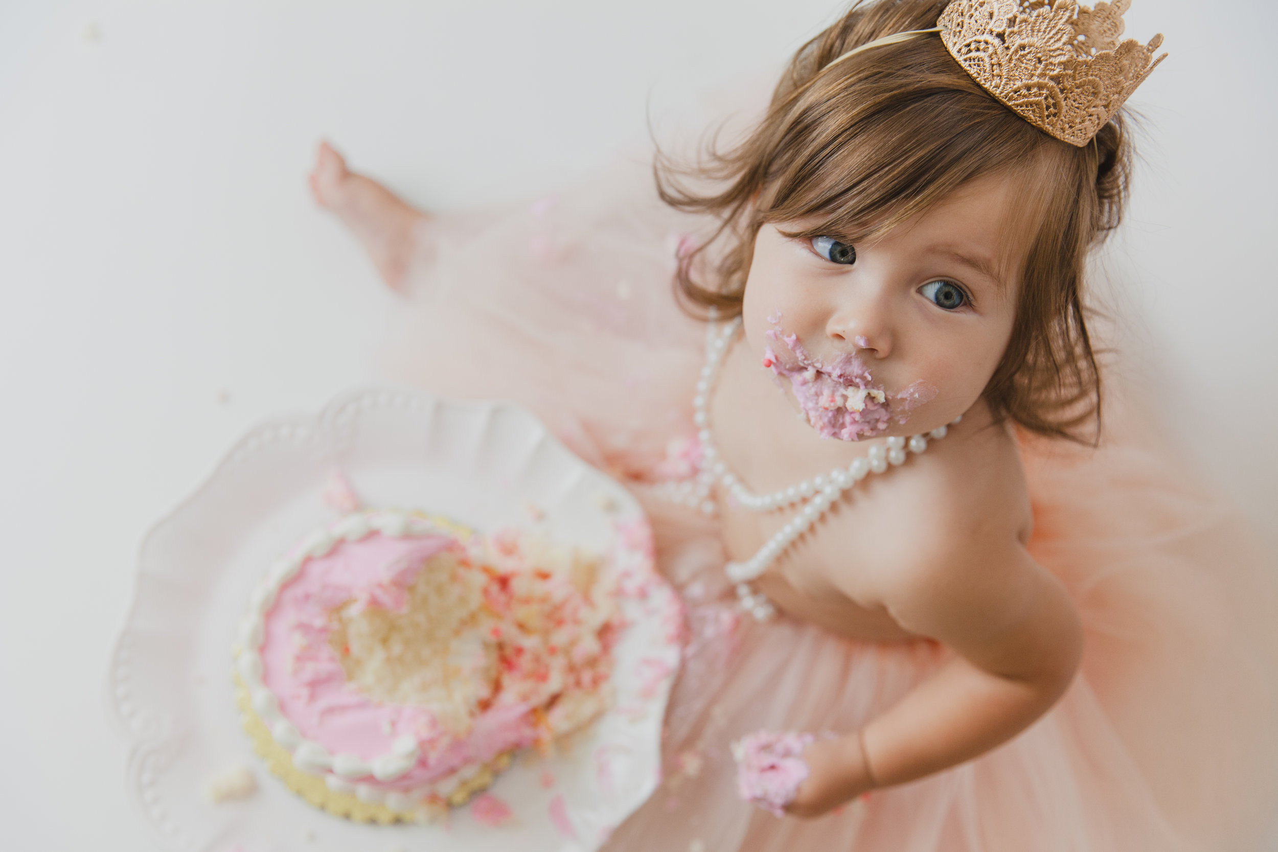 evelyn cake smash -64.jpg