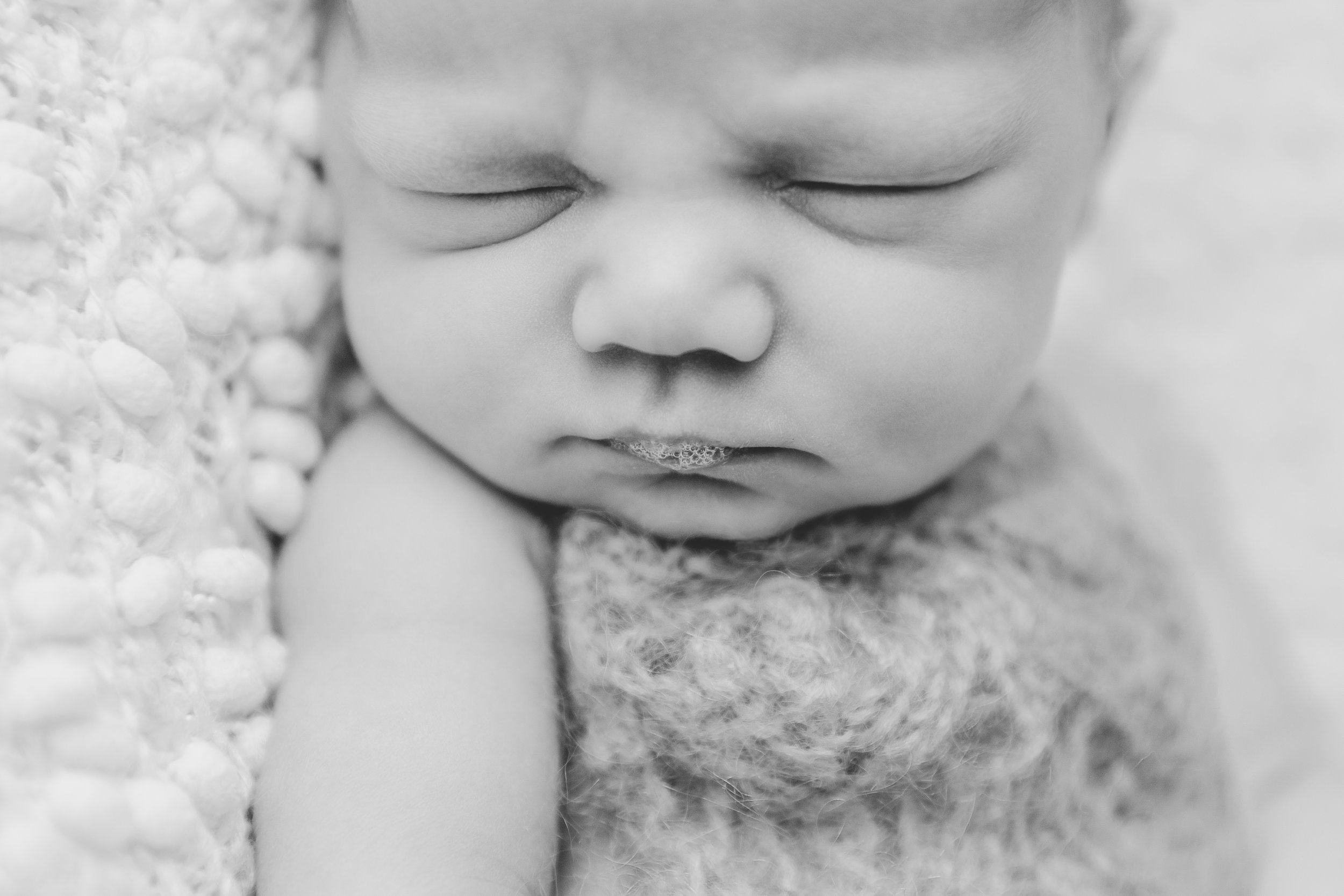 kolette newborn -30bw.jpg