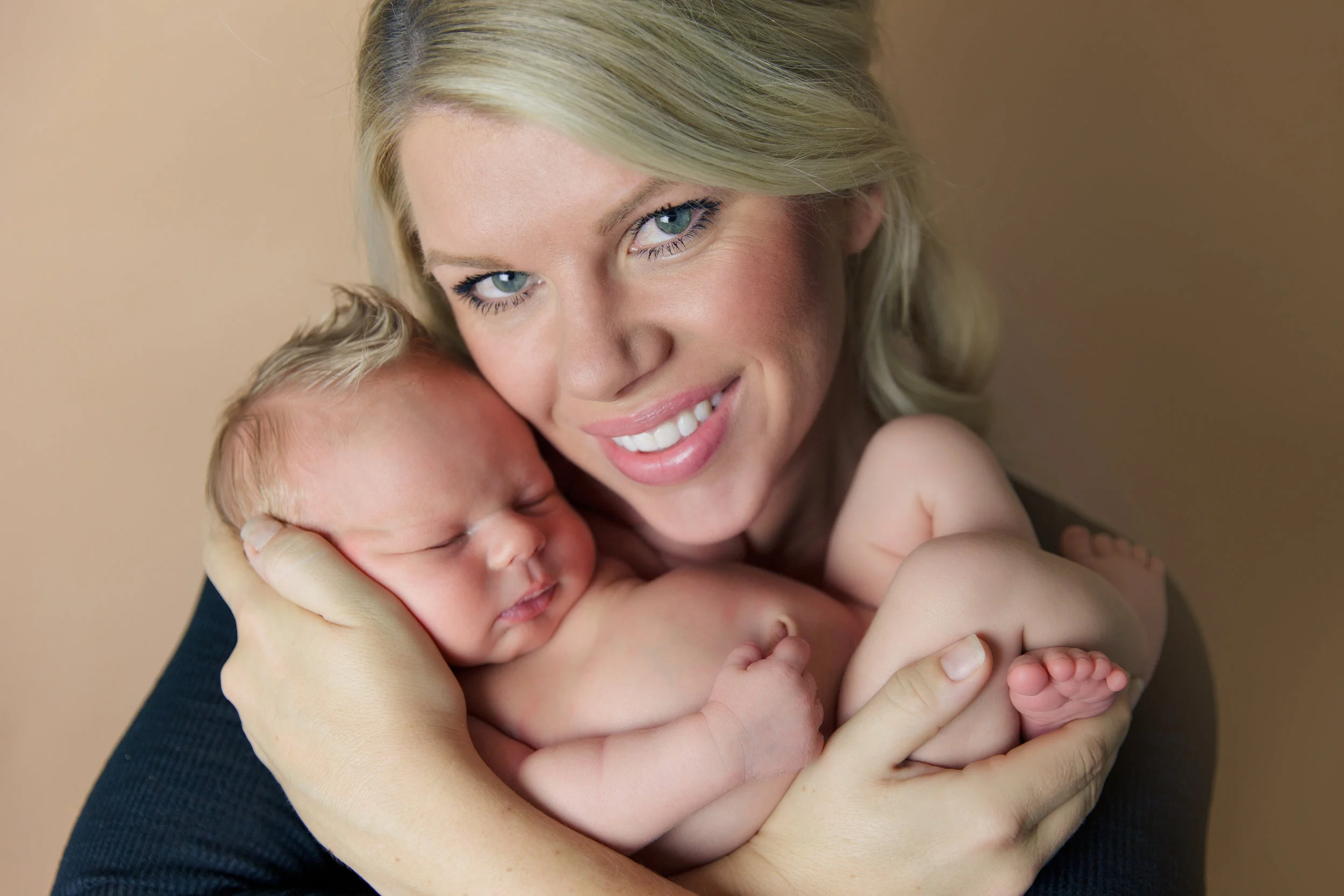 royal newborn photo (80).jpg