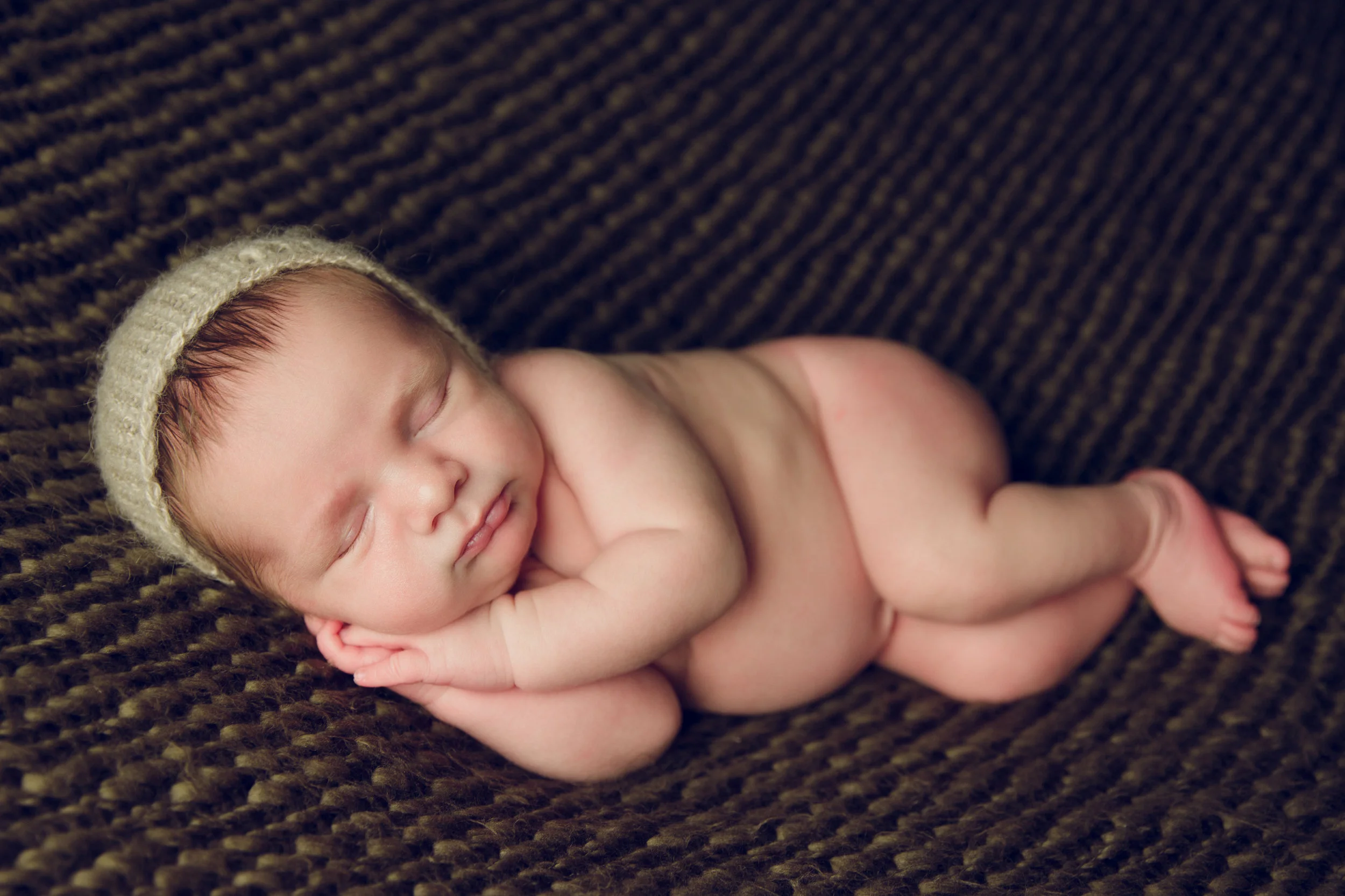 myles newborn (46).jpg