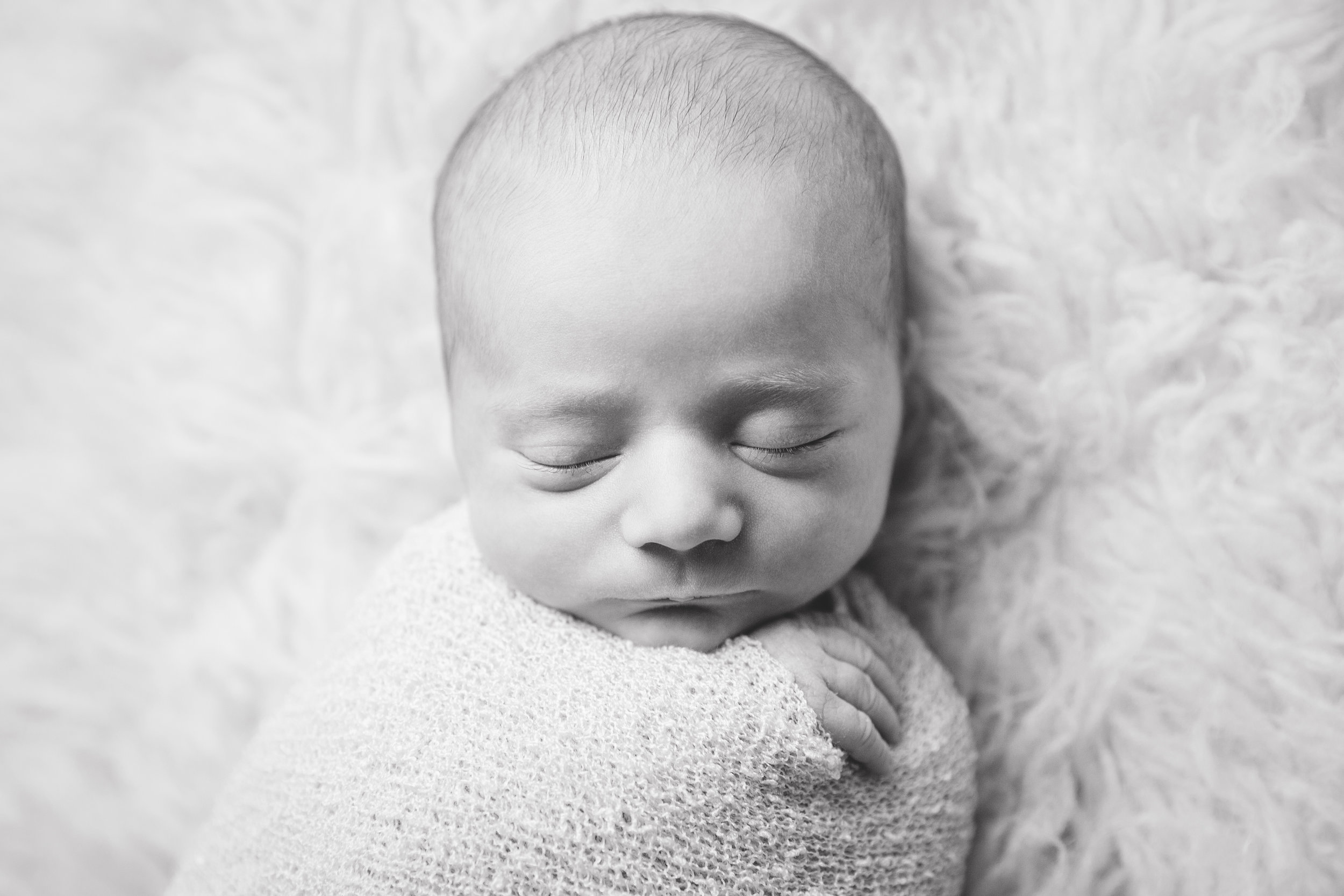 newborn cole  (7).jpg