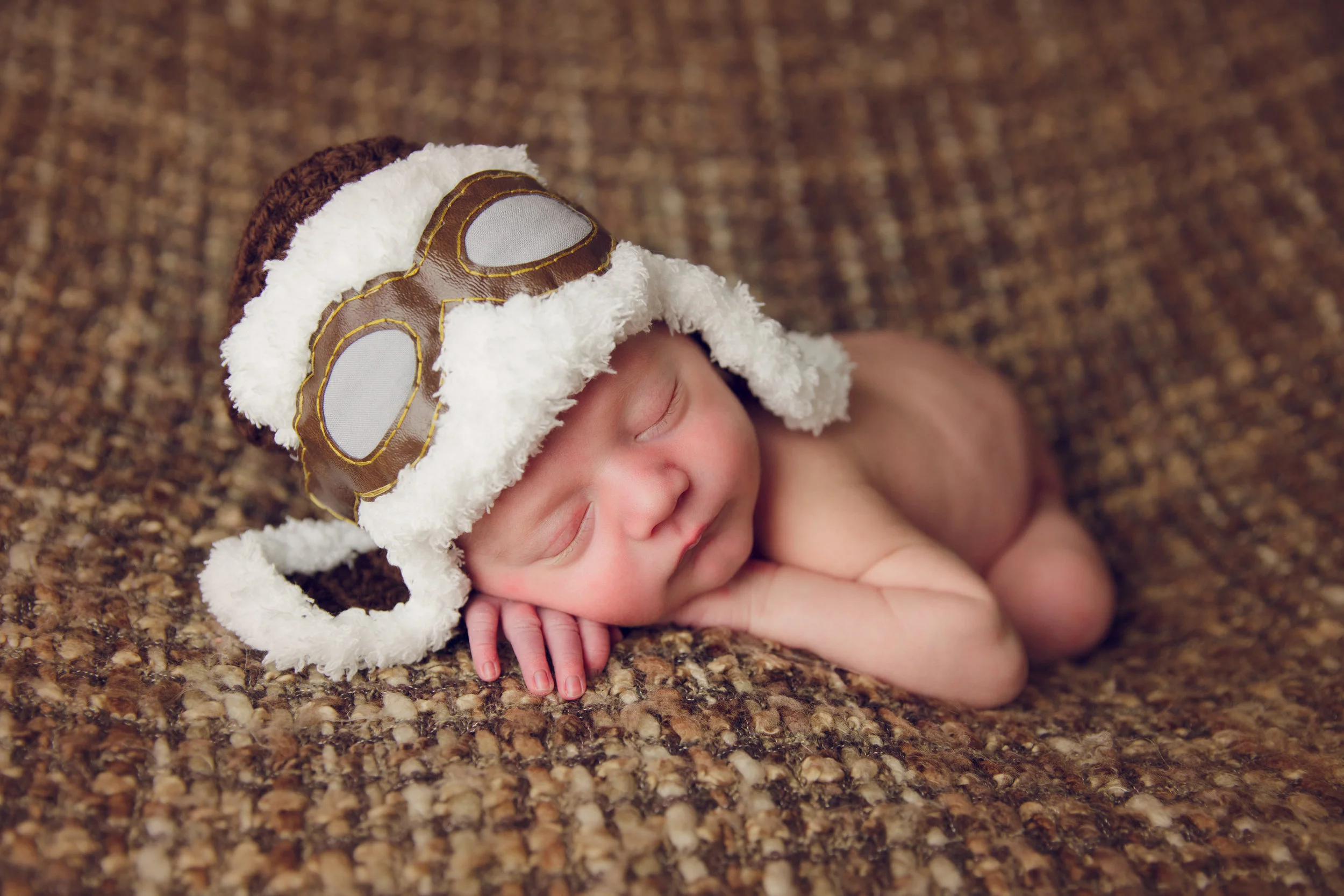 newborn cole (57).jpg