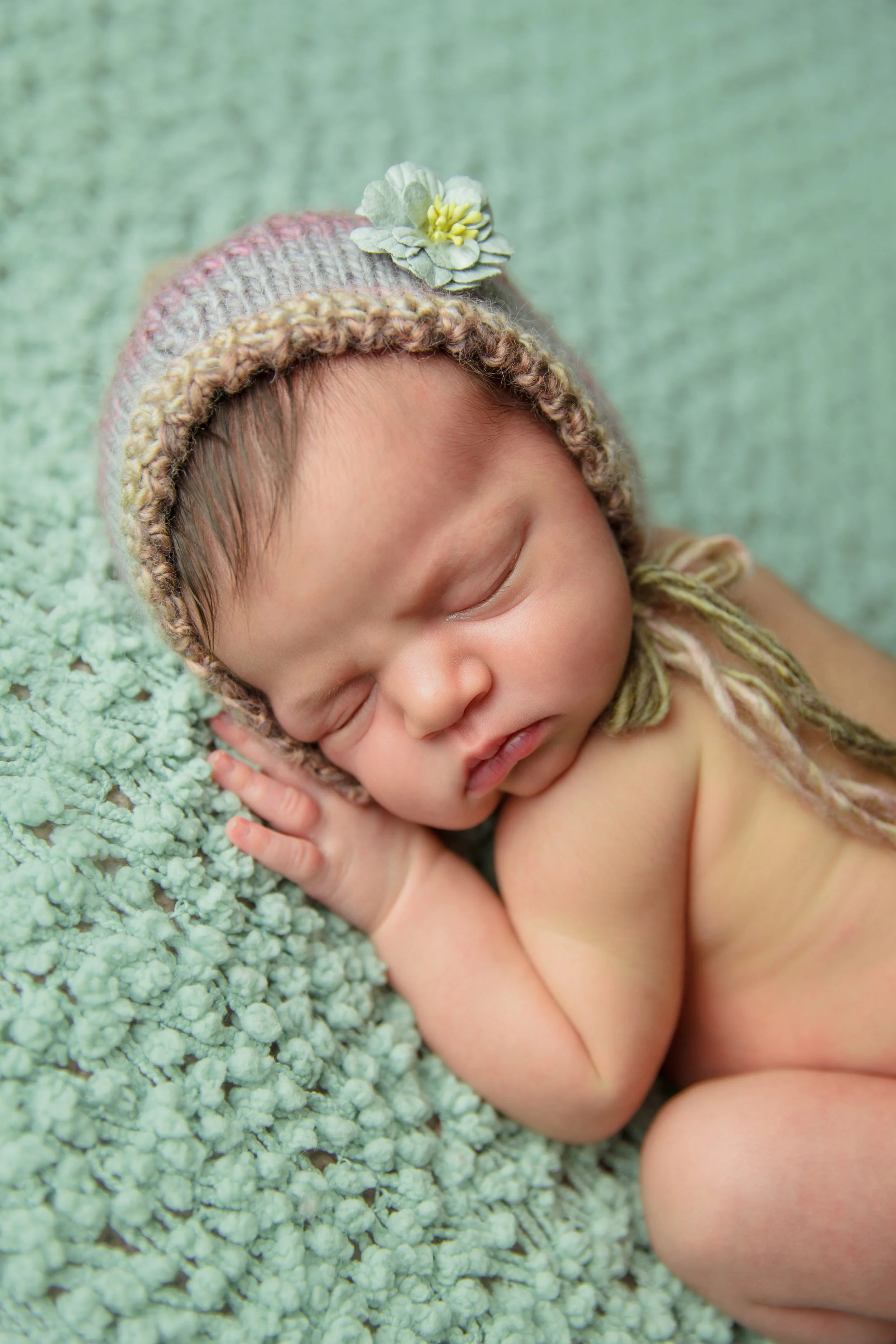 newborn penelope (10).jpg