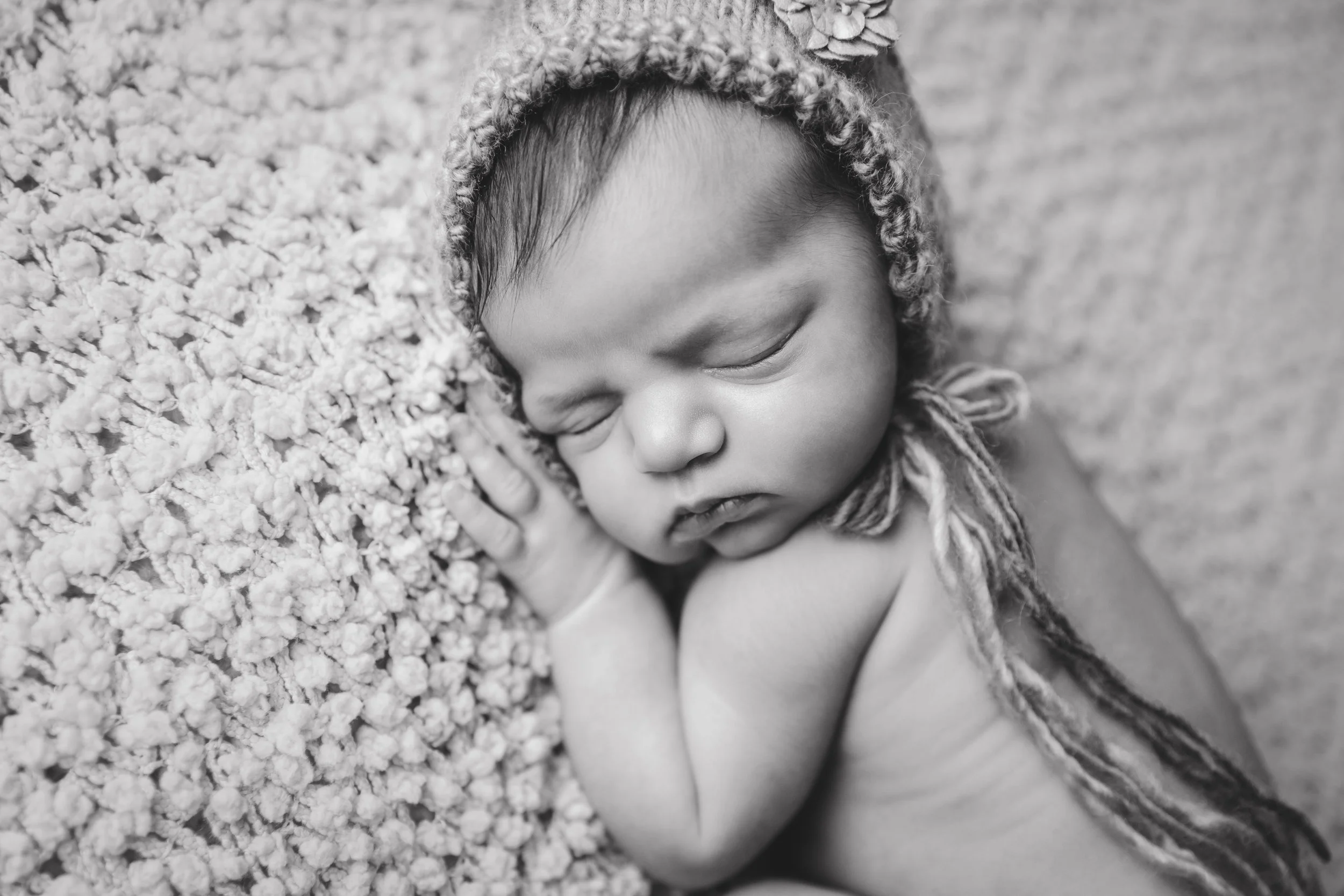 newborn penelope (12).jpg