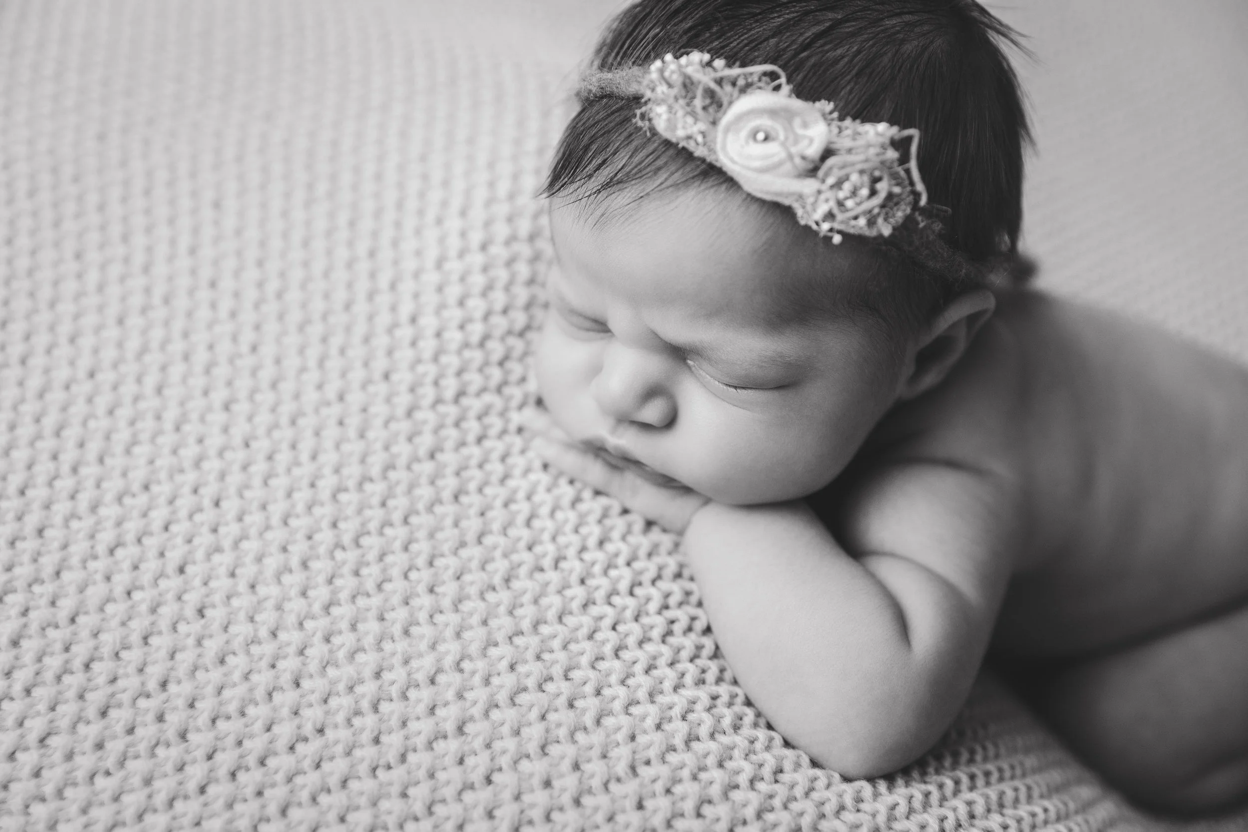newborn penelope (27).jpg