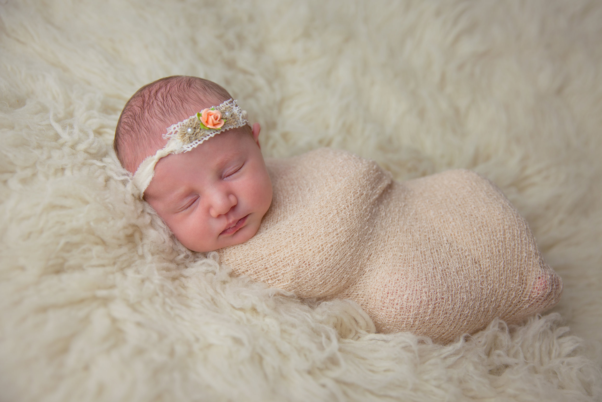 willow newborn photo  (5).jpg