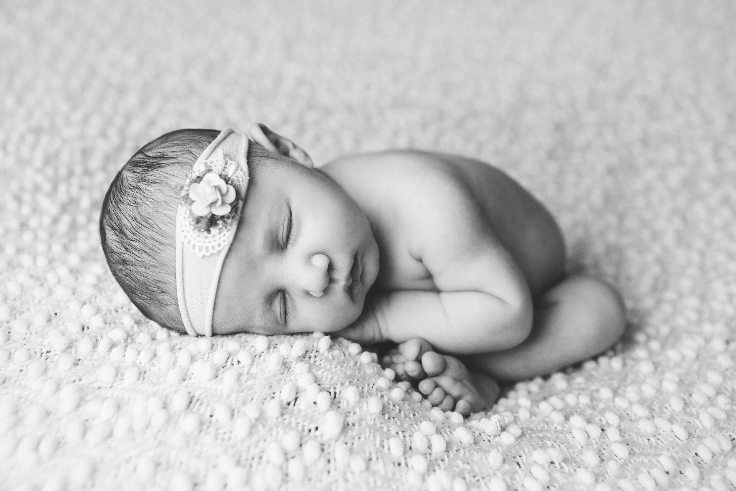 willow newborn photo (44).jpg