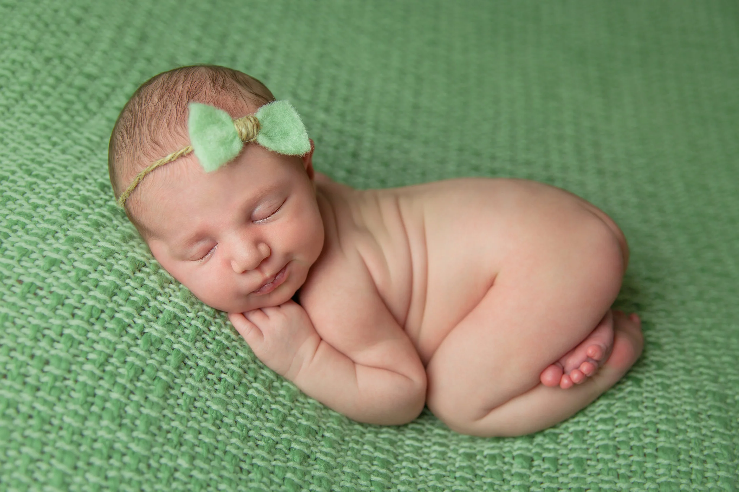 willow newborn photo (54).jpg