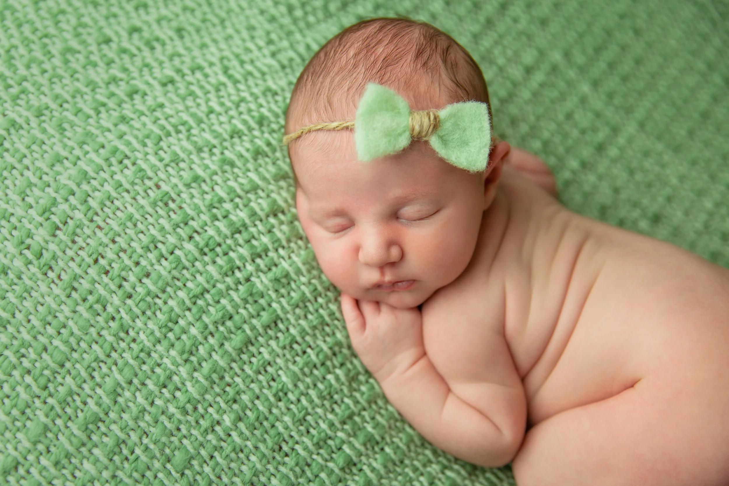 willow newborn photo (58).jpg