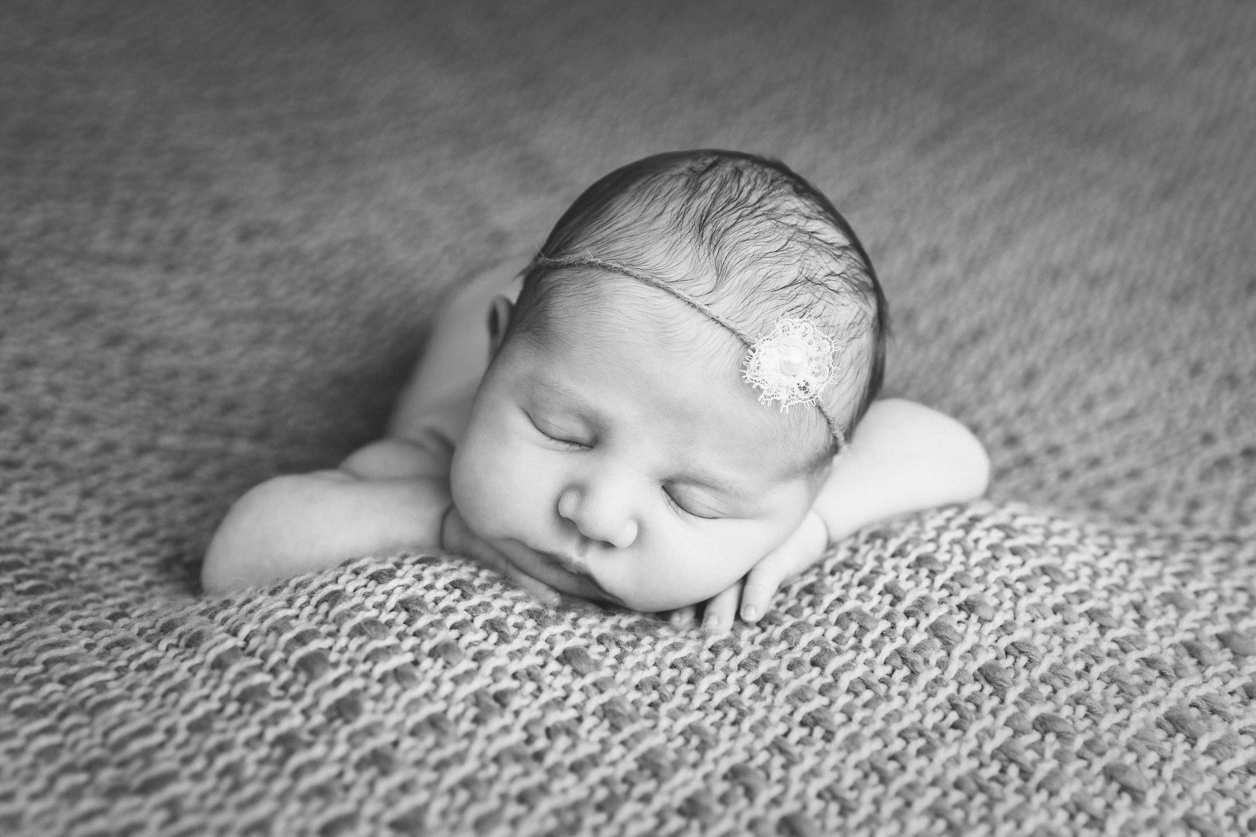 willow newborn photo  (63).jpg