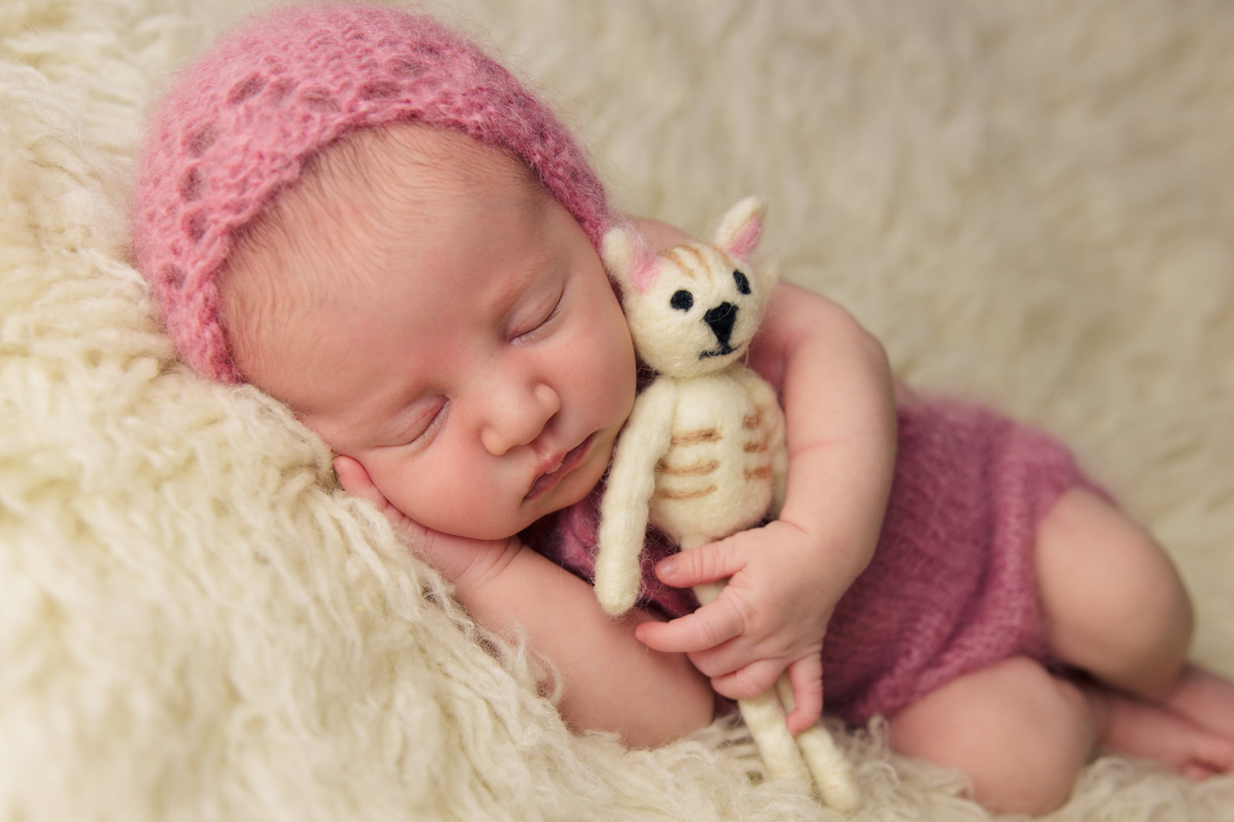 willow newborn photo  (69).jpg