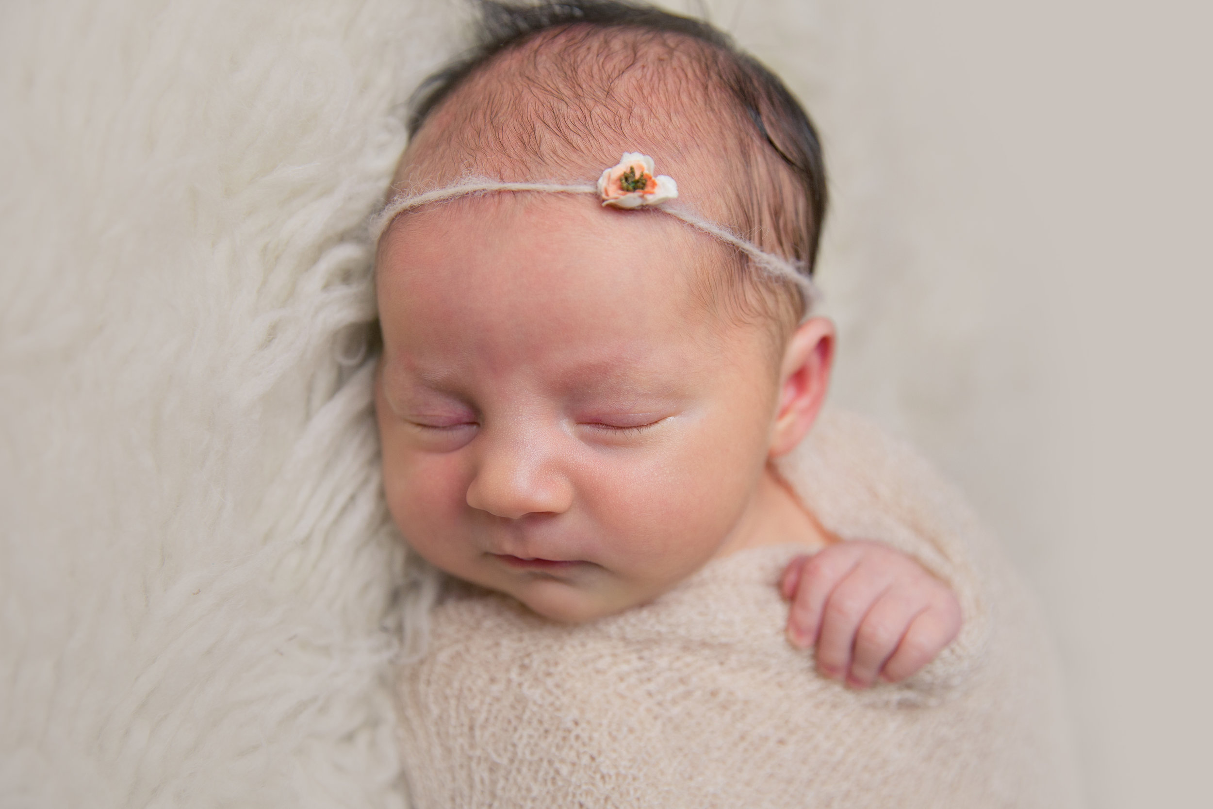 aniela newborn photo  (5).jpg