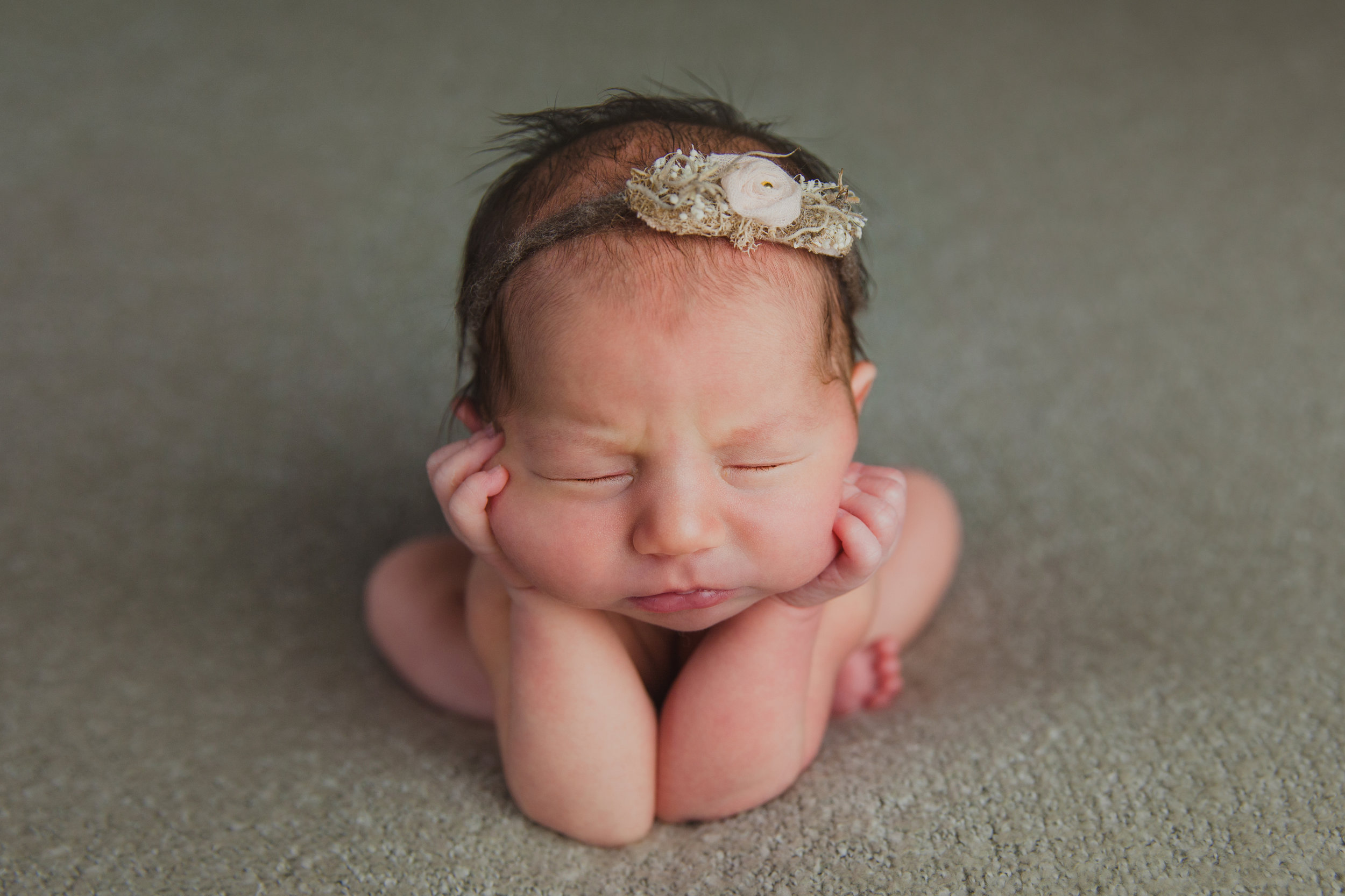 aniela newborn photo  (24).jpg