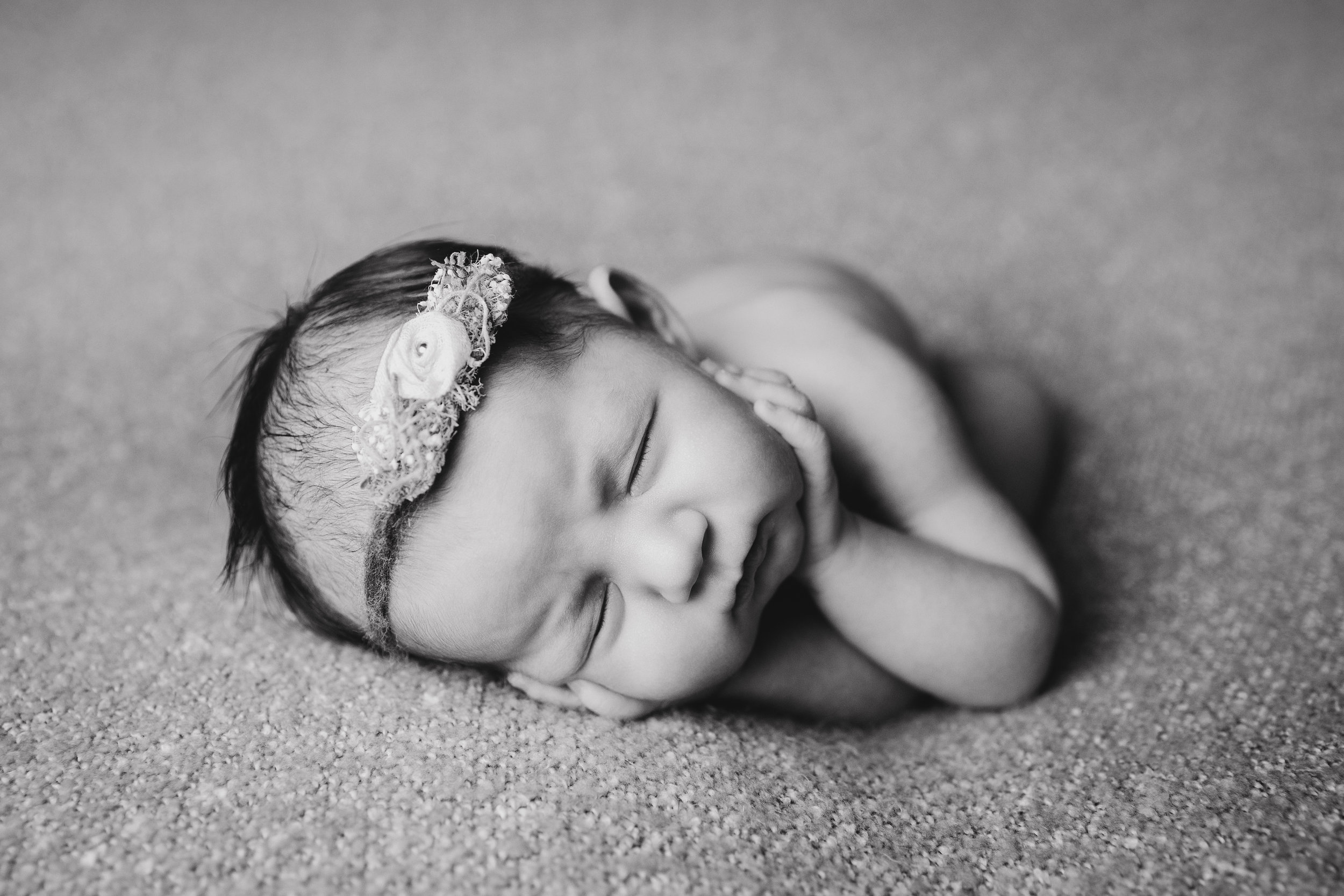 aniela newborn photo  (29).jpg