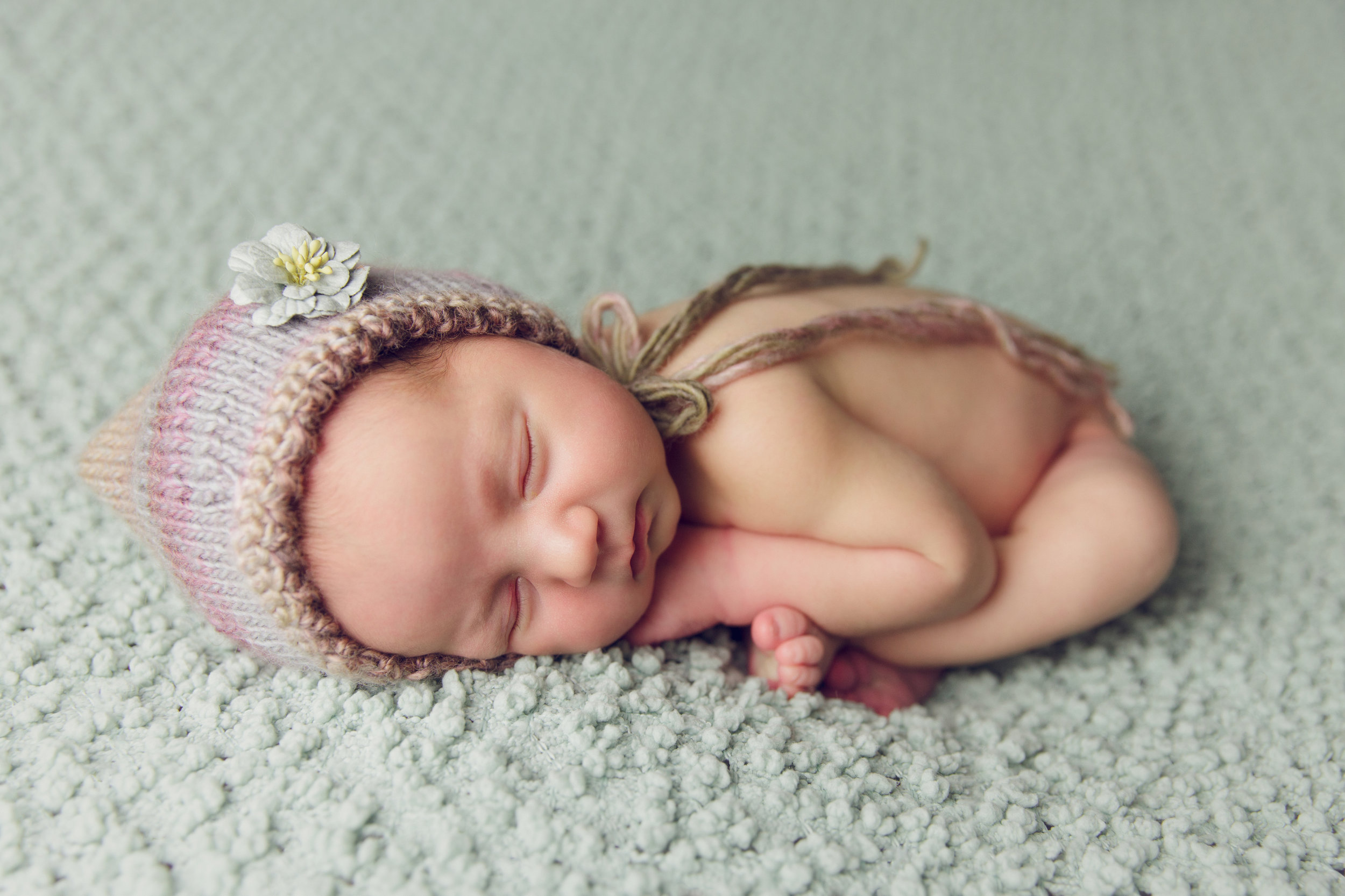 aniela newborn photo  (37).jpg