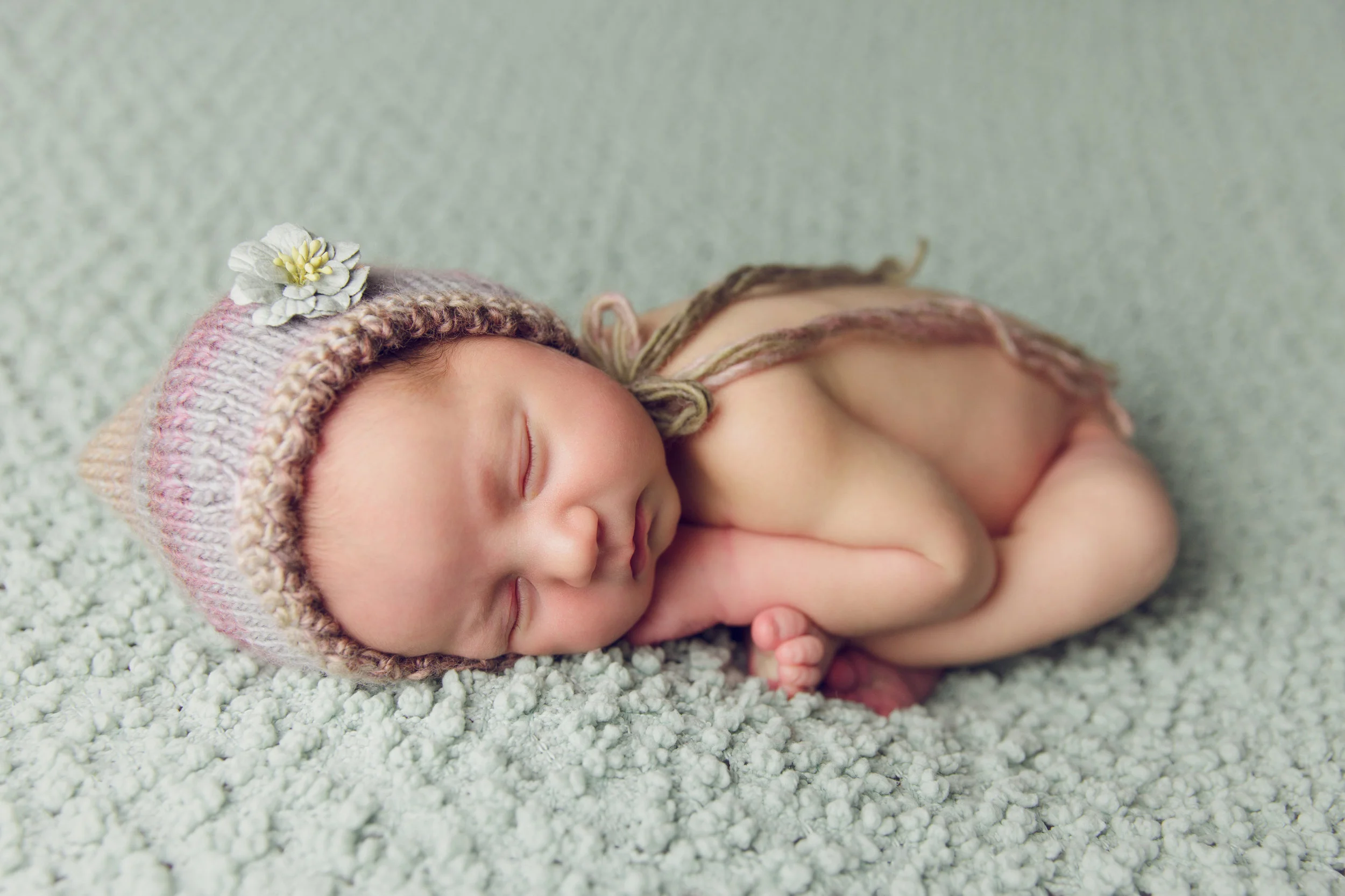aniela newborn photo (37).jpg