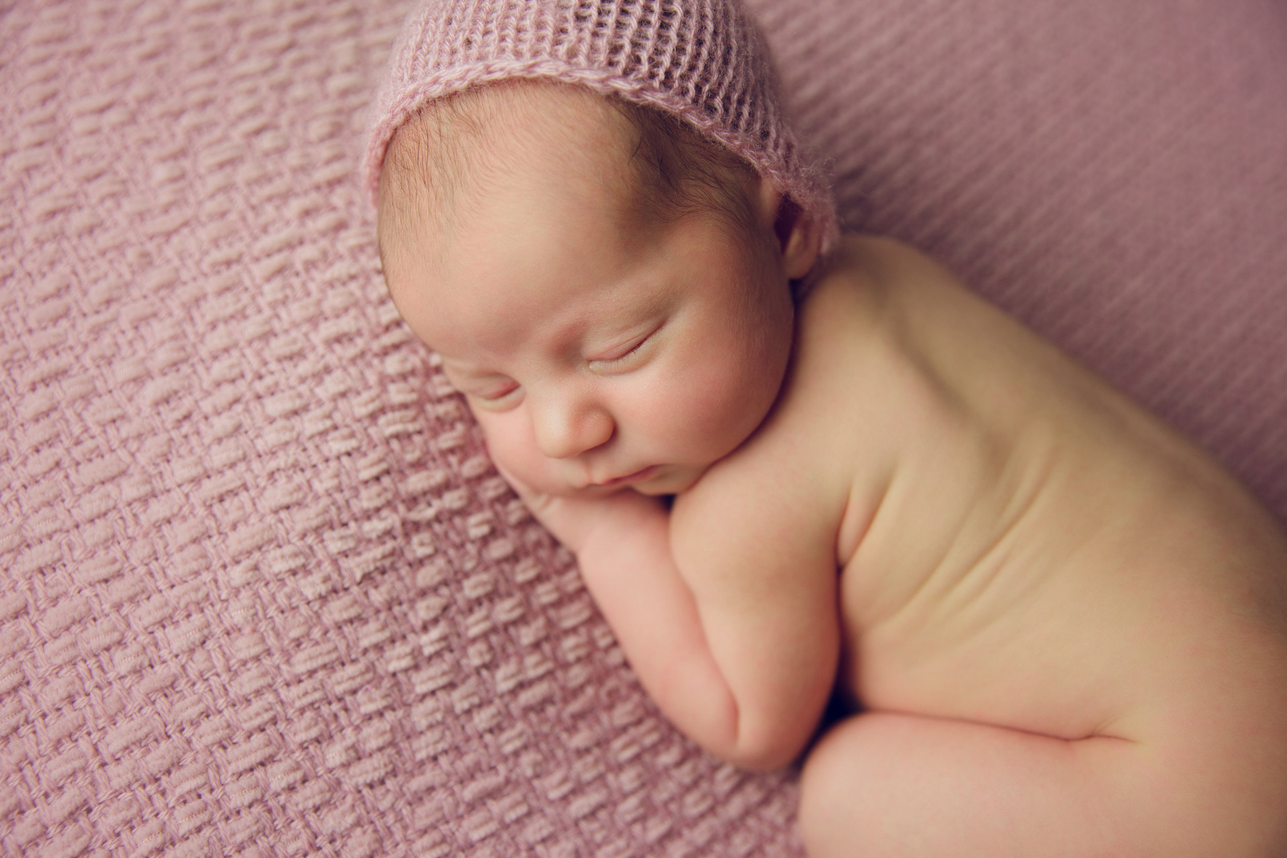 aniela newborn photo  (58).jpg