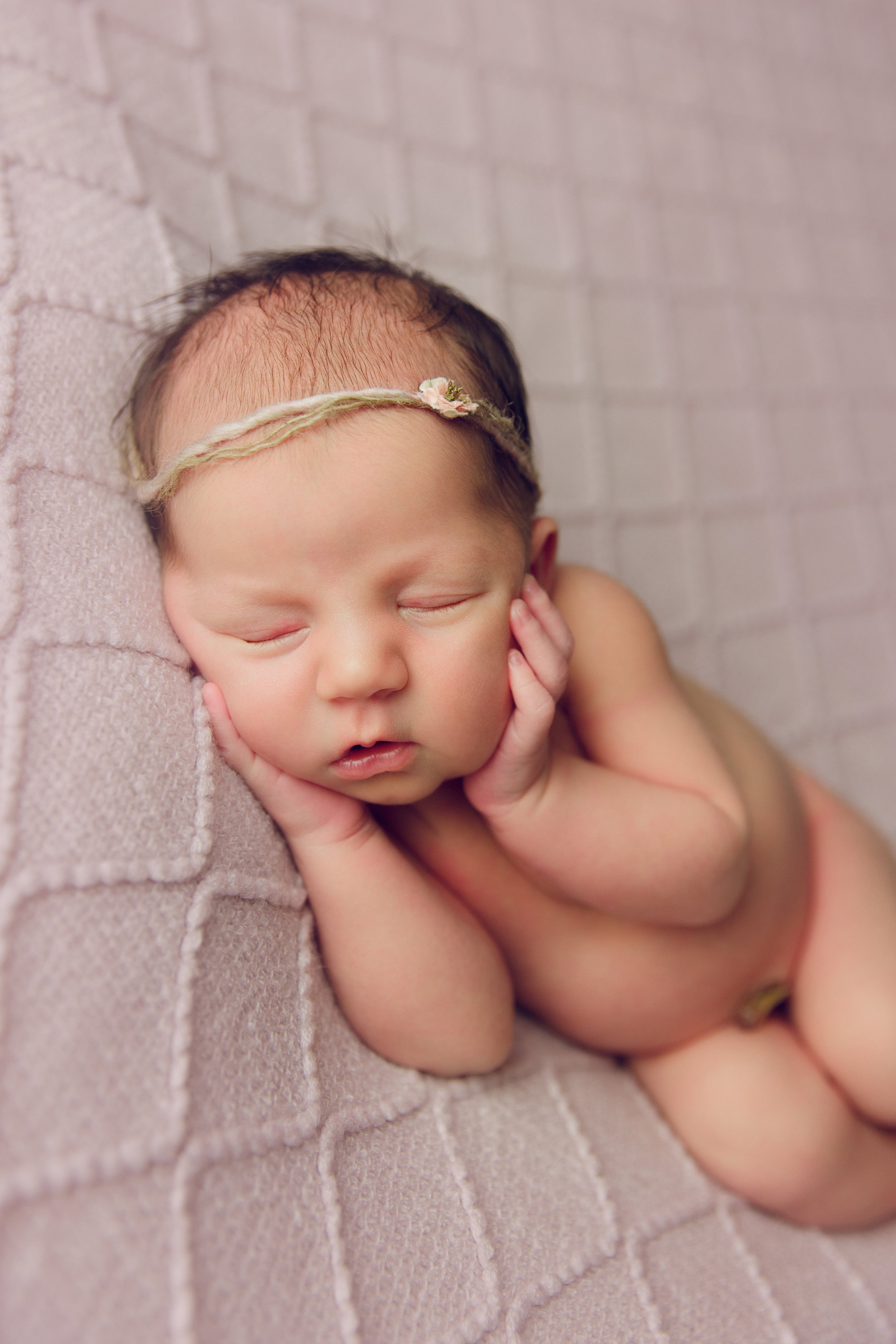 aniela newborn photo  (69).jpg